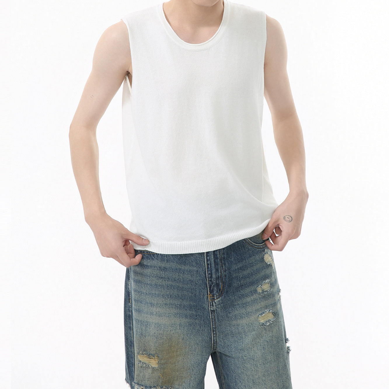 MTLCLOTHES Korean Round Neck Loose Sleeveless Knitted Vest