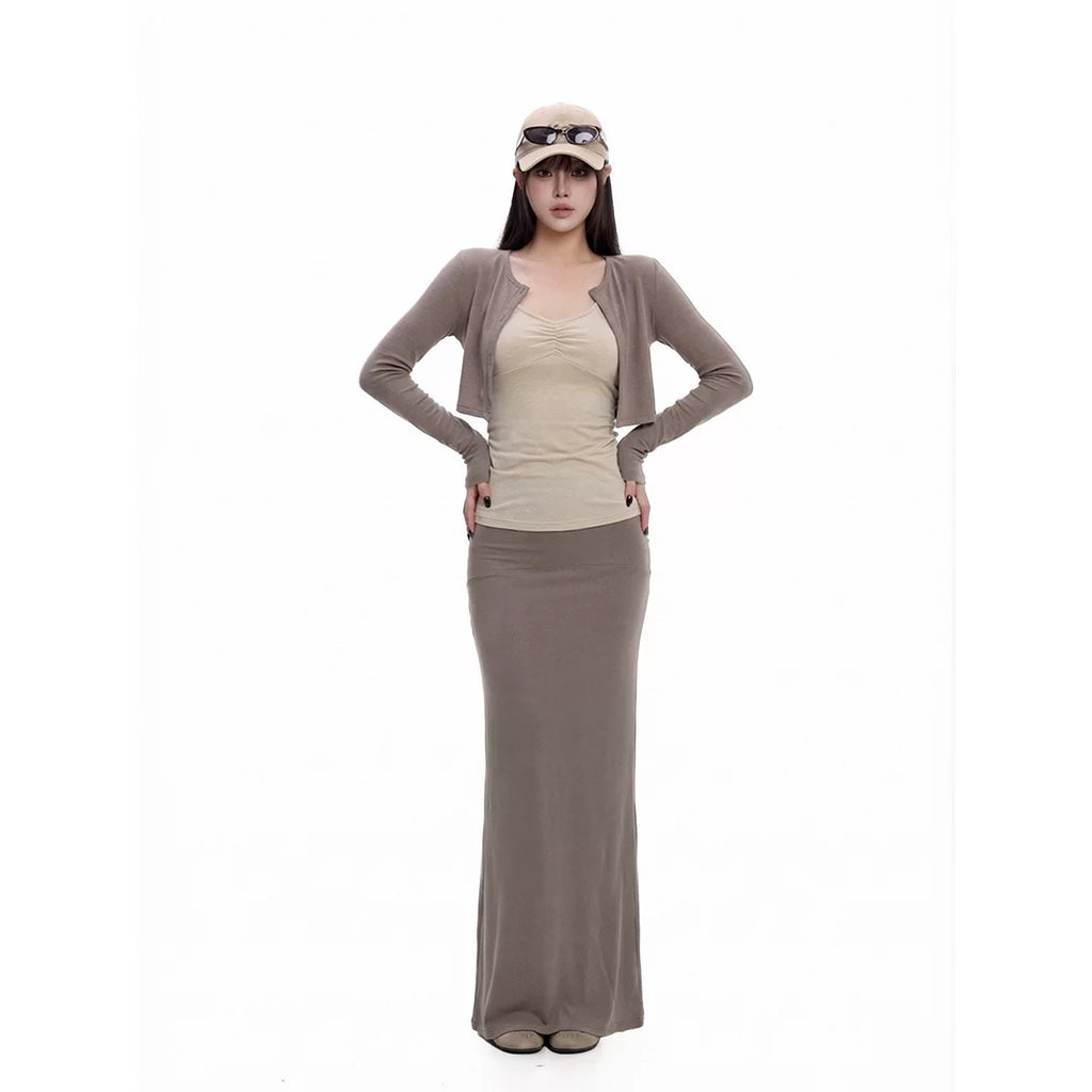 WITHMIN Front Shoulder Long Sleeve Suspender Low Waist Skirt Three-piece Set
