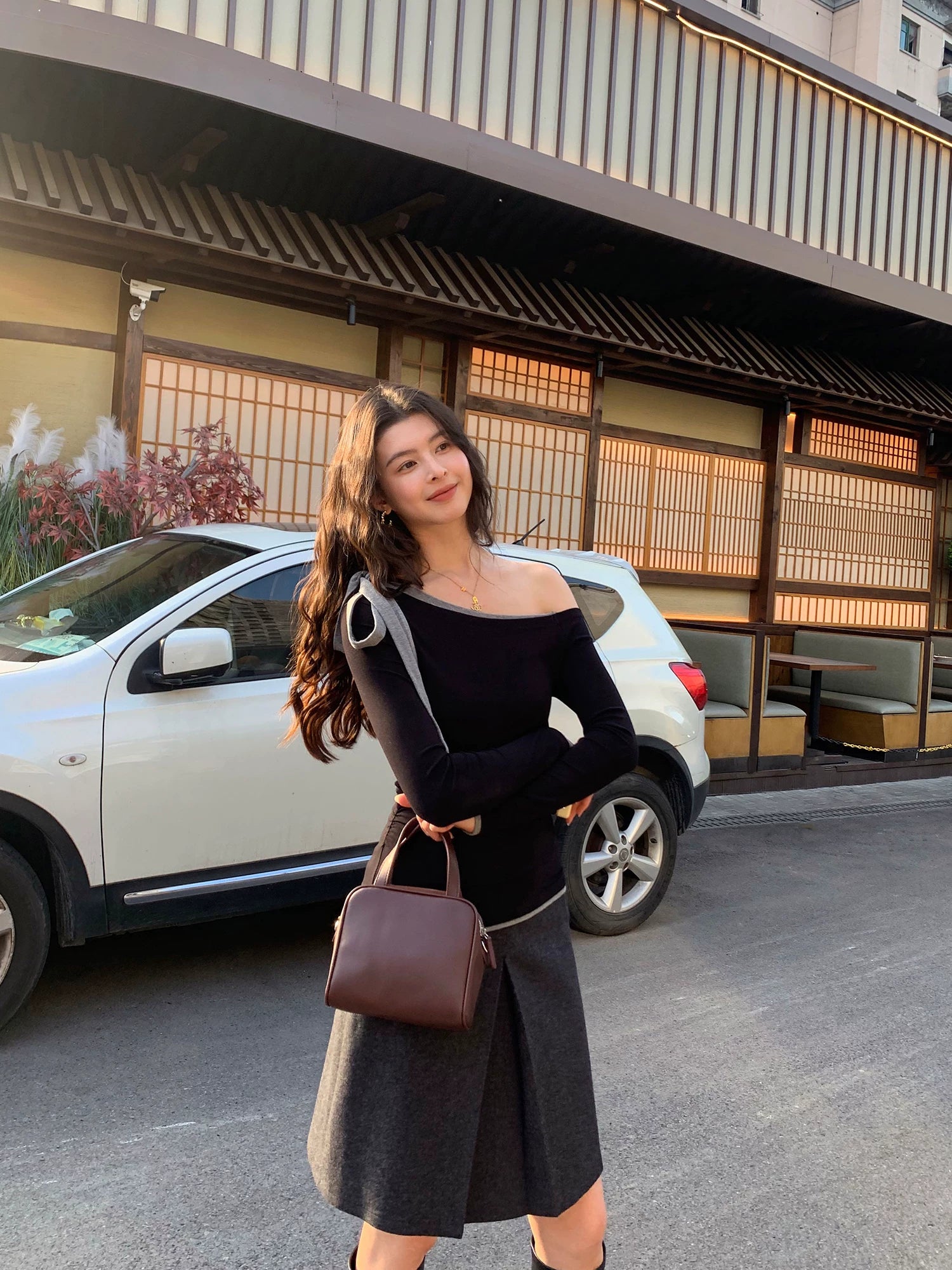 Pusumede Strappy Temperament Slim Slanted Shoulder Knitted Long Sleeves