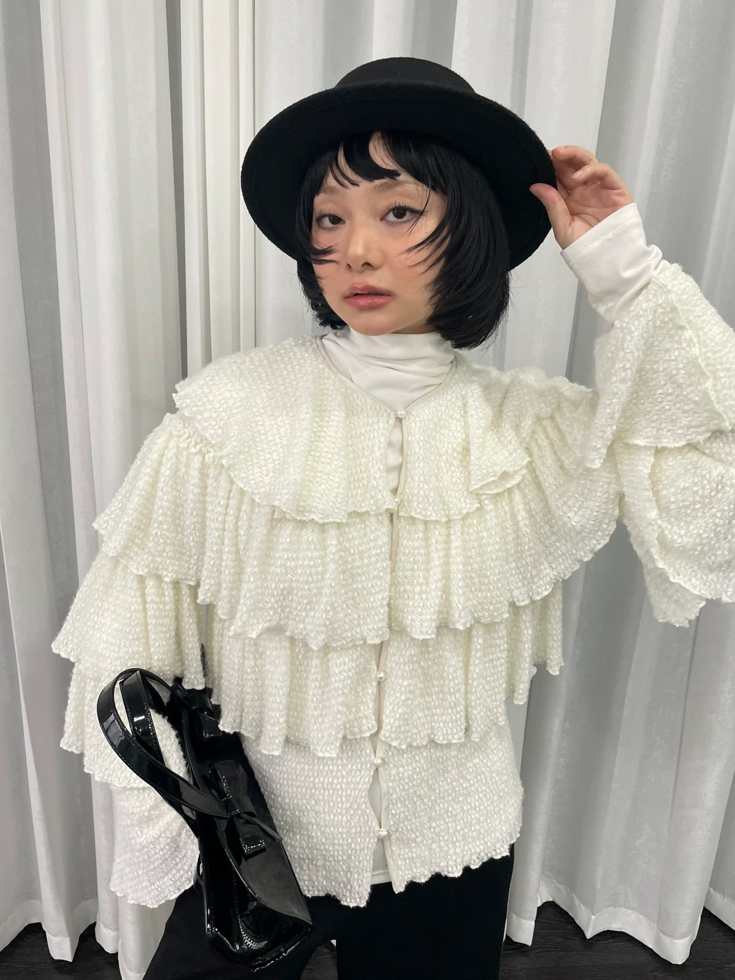 Loosesmell Crew Neck Stacked Knitted Cardigan