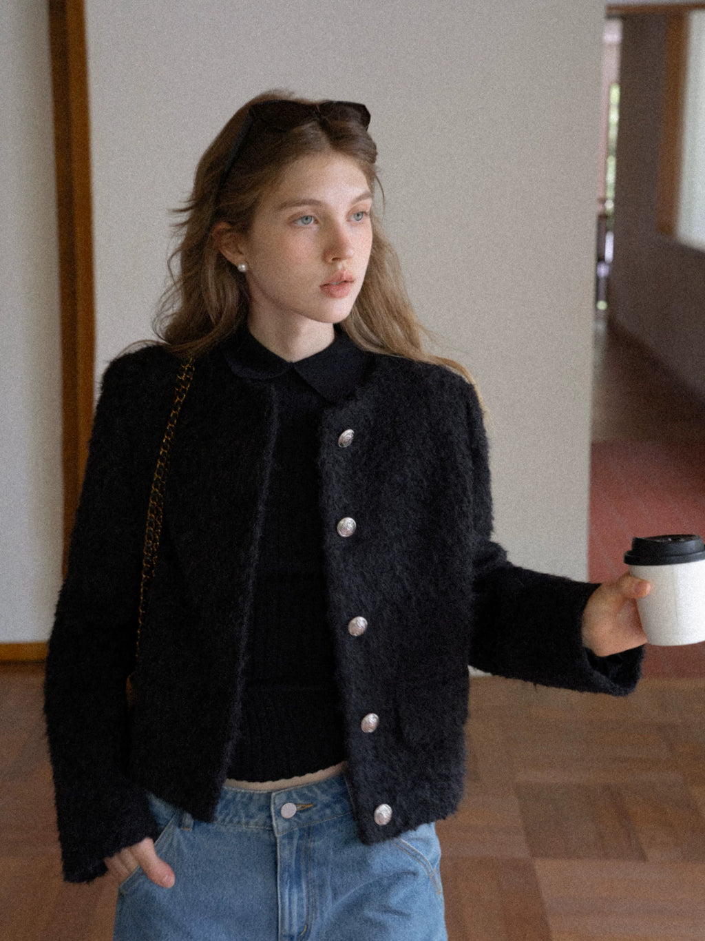 EGGKA Crew Neck Single-breasted Premium Short Jacket