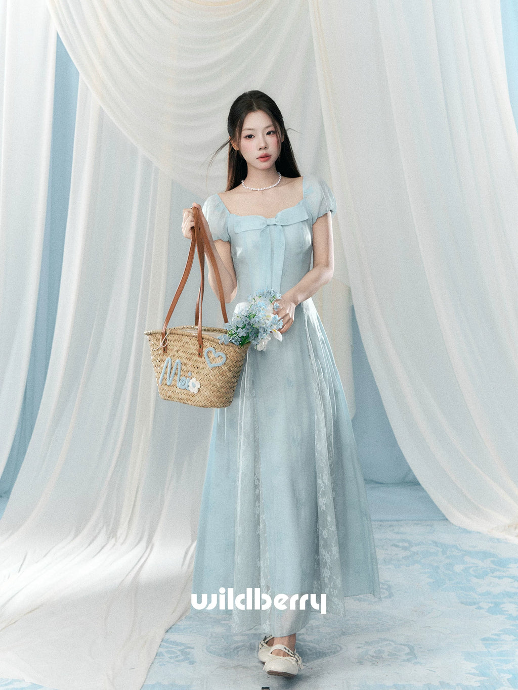 Wildberry Casual Square Neck Dress