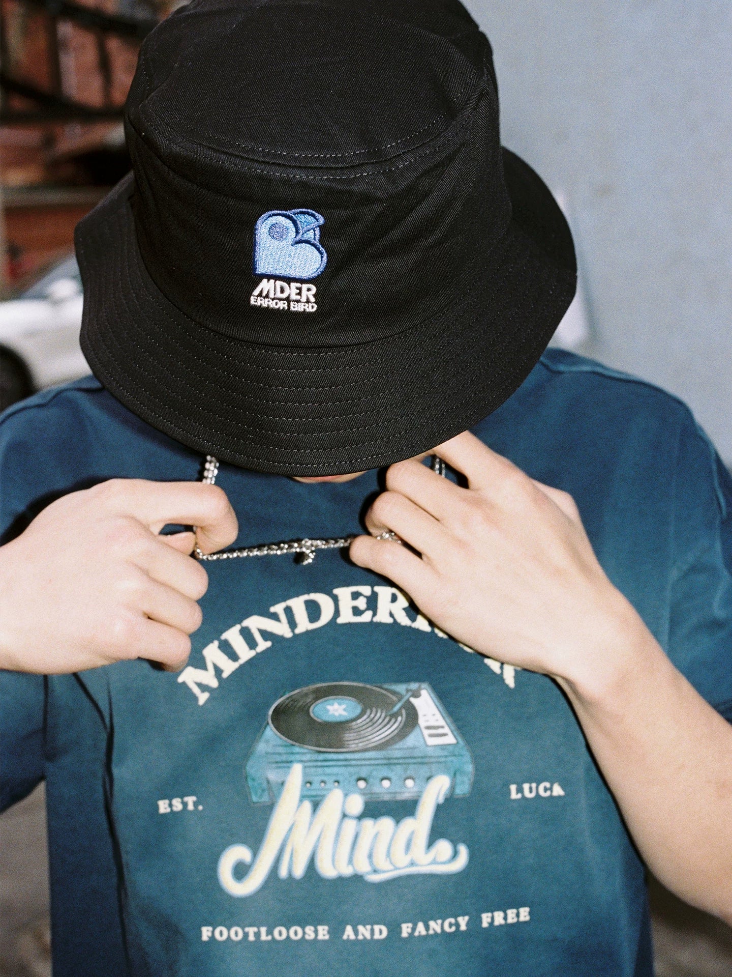 MindError Retro Record Player Print Tie-dye Tee