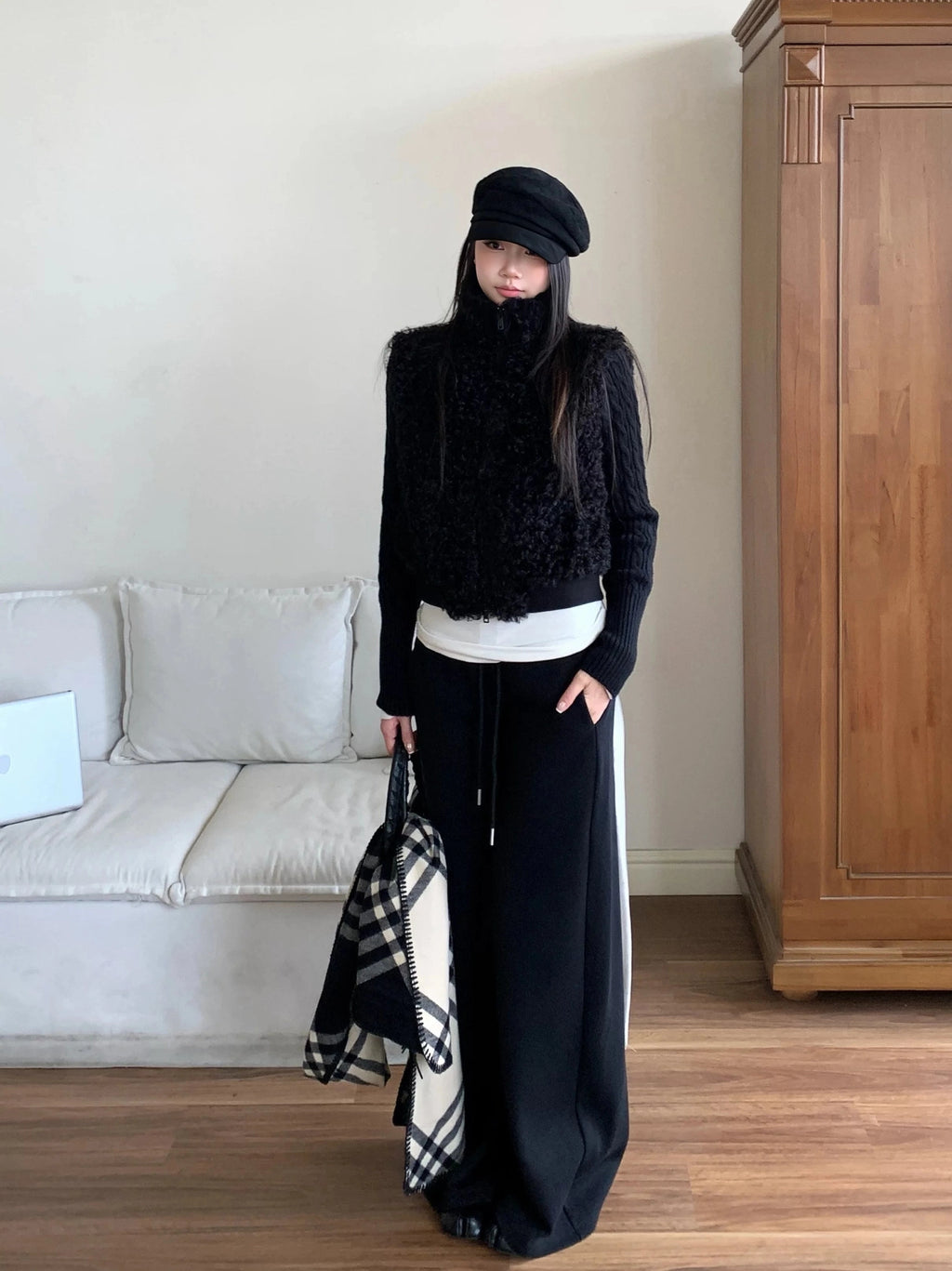 WITHMIN Low-rise Loose-fitting Fleece Straight-leg Wide-leg Pants