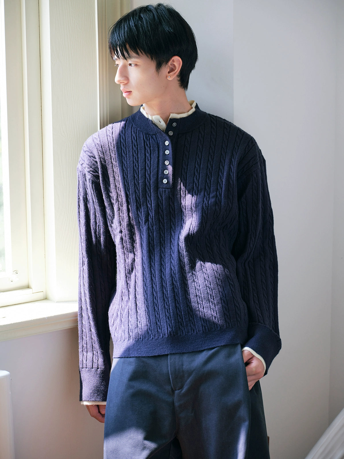 CARPEM Retro Contrasting Twisted Stand-up Collar Fake Two-piece Polo-neck Sweater