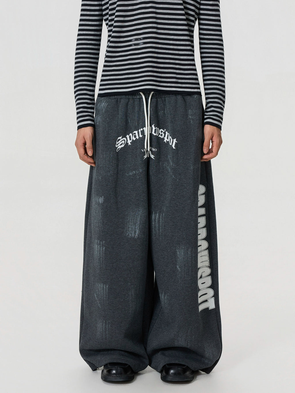 BTSG Vintage Painted Printed Wide-Leg Slacks