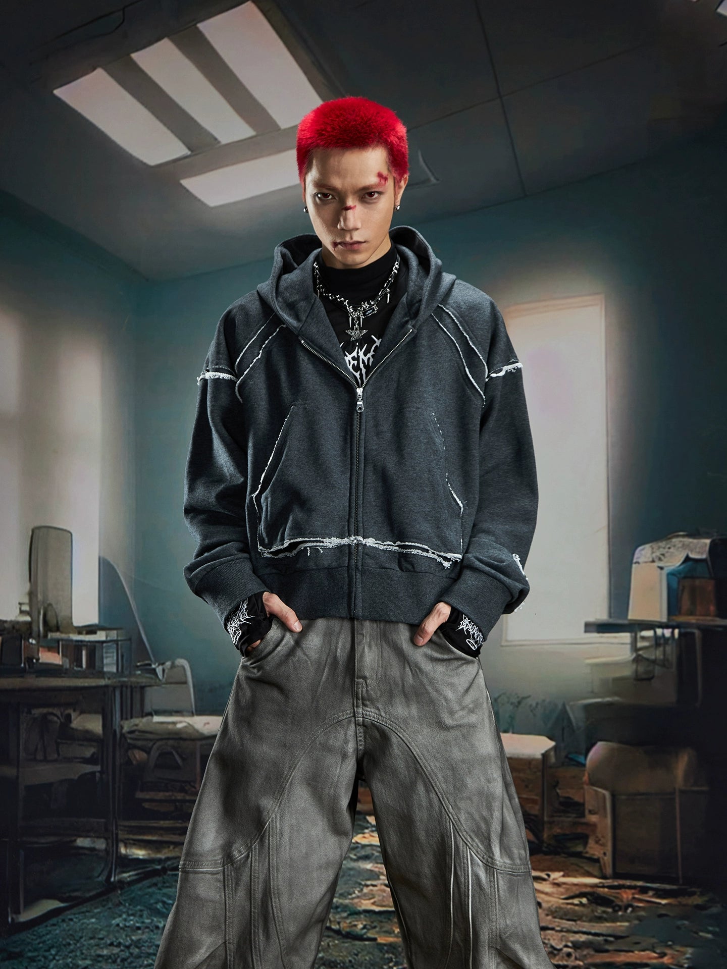 NOMANIAI Rough Edge Fringed Splicing Short Hooded Sweater