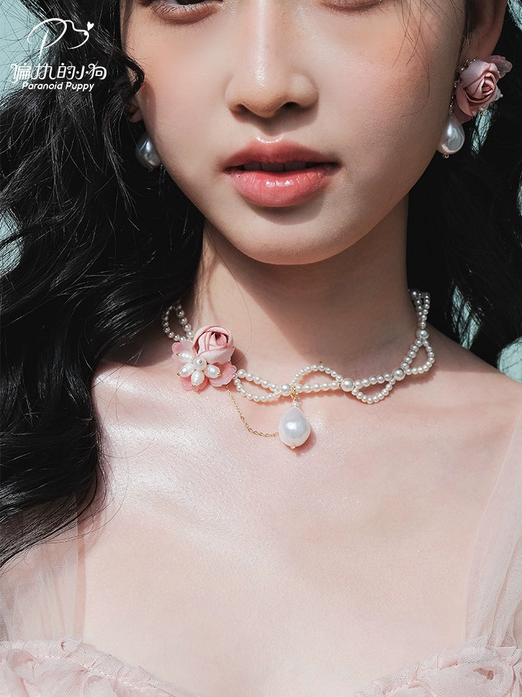 ParanoidP Flower Wavy Lace Pearl Necklace