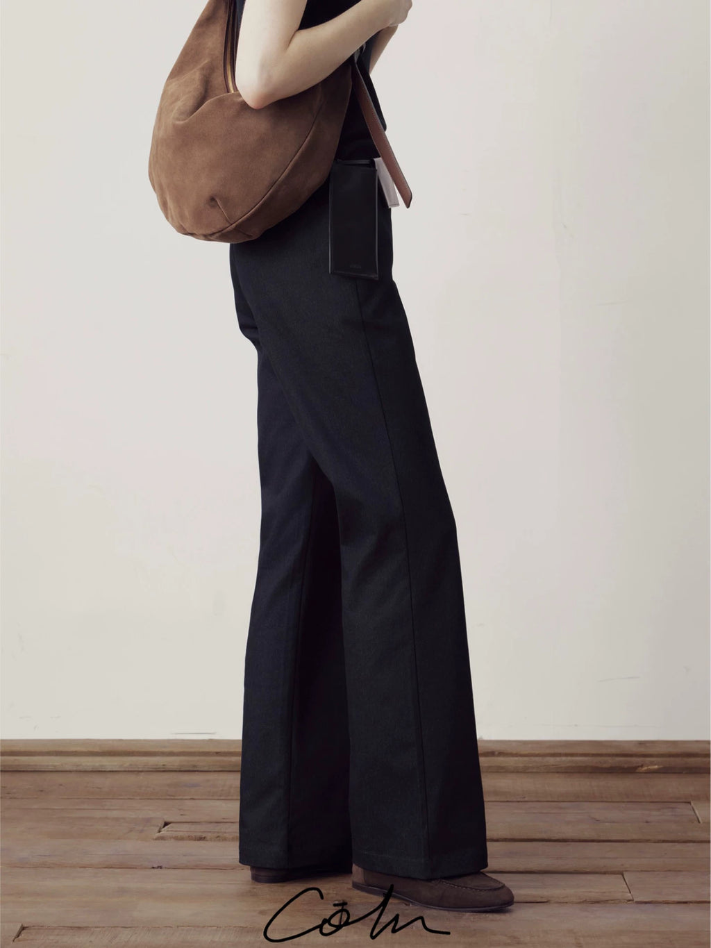 COLN Low-rise Flared Slacks