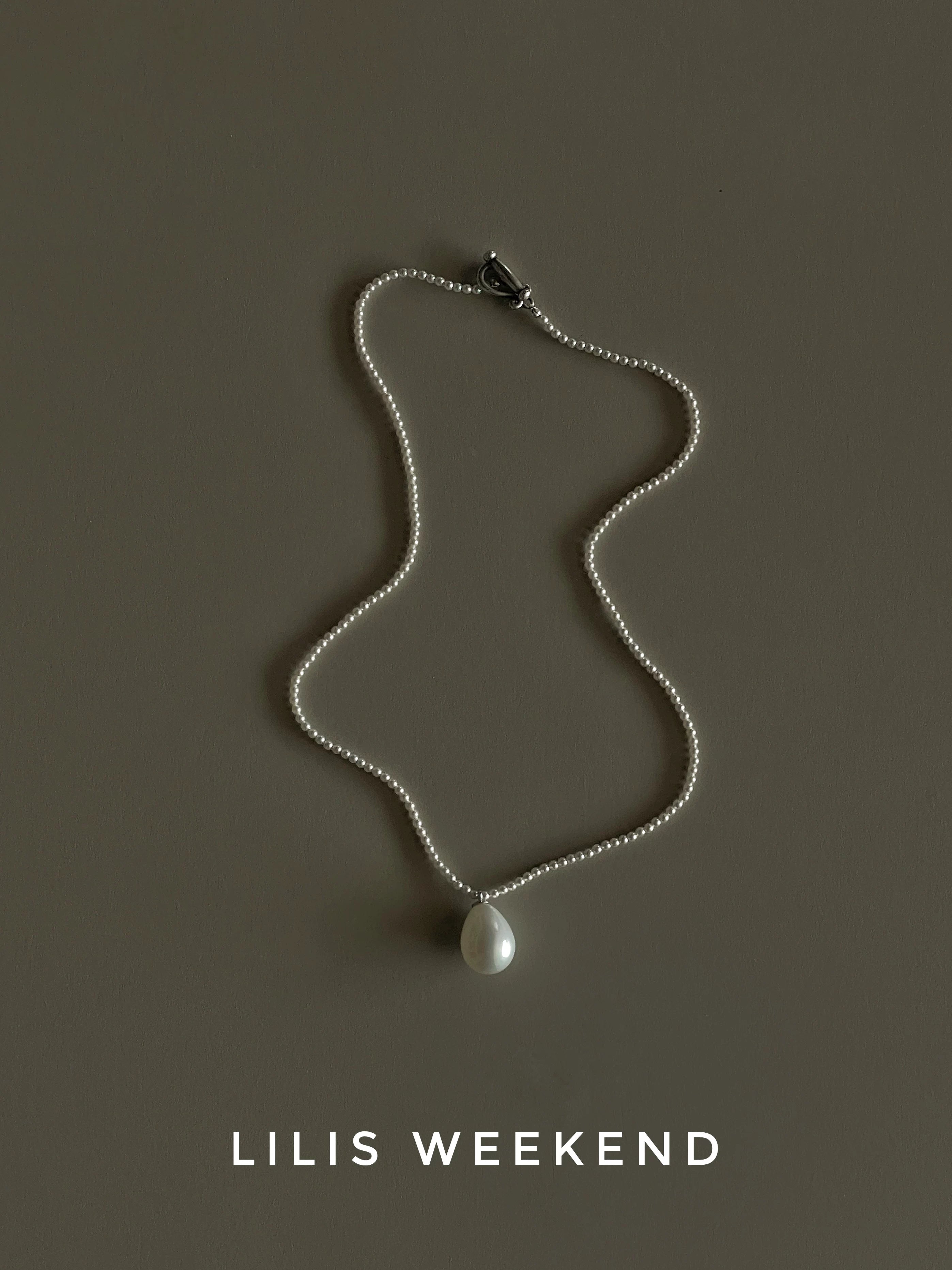 Lilis Weekend Extremely Fine Pearl Necklace
