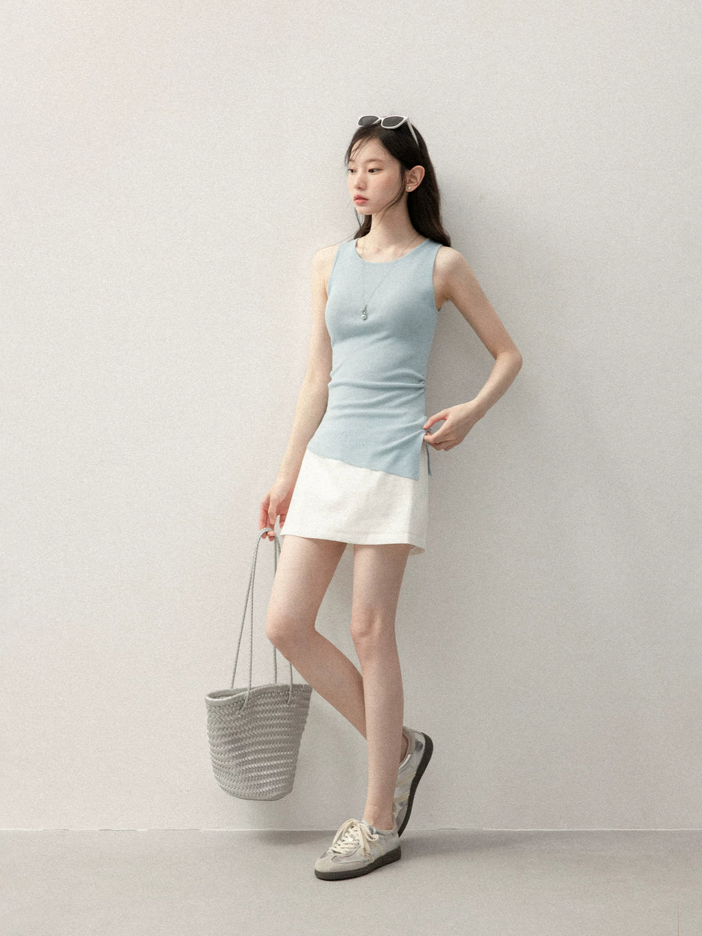 Cantonstory Crew Neck Waist Sleeveless Sling Vest