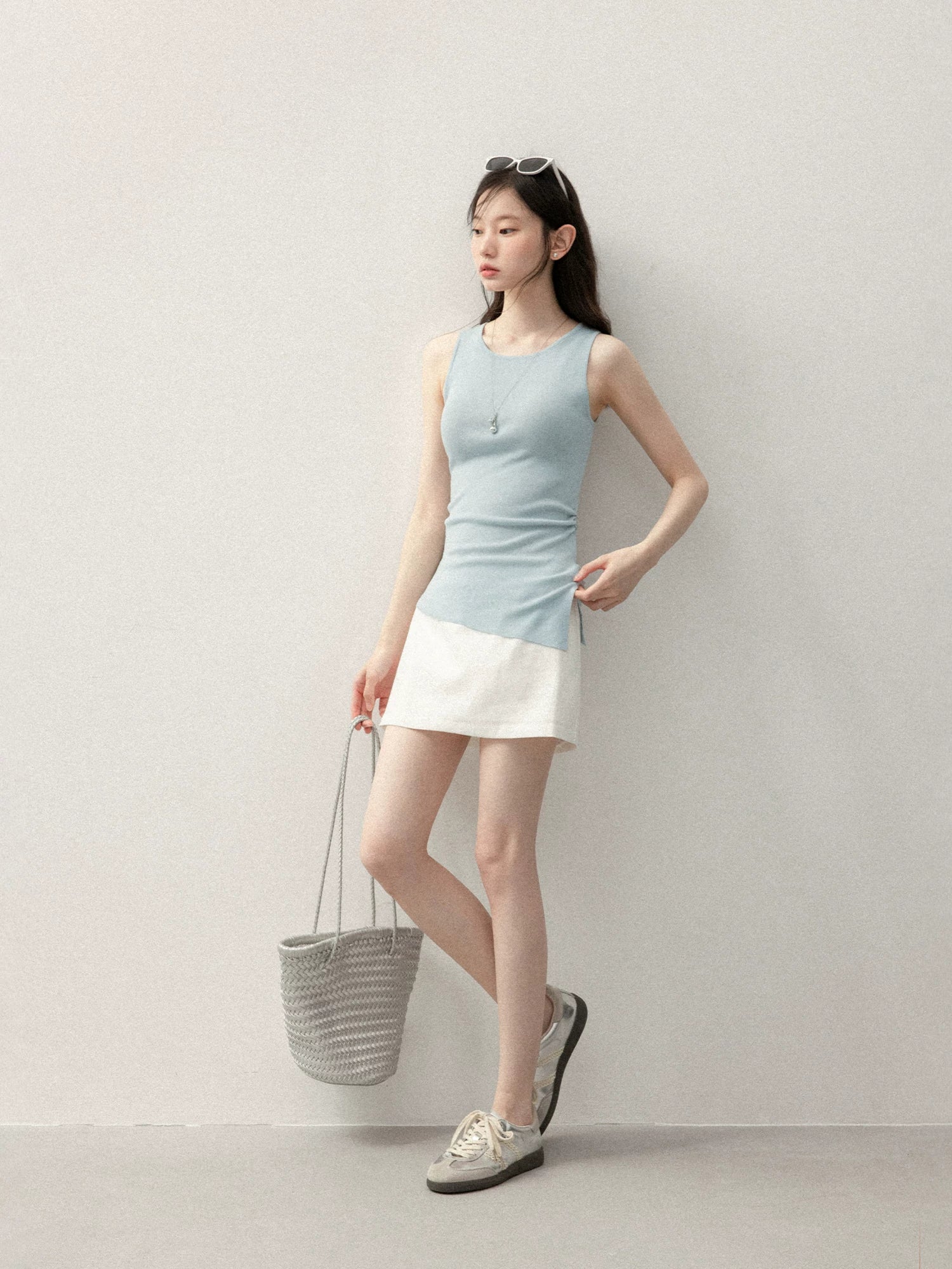 Cantonstory Crew Neck Waist Sleeveless Sling Vest