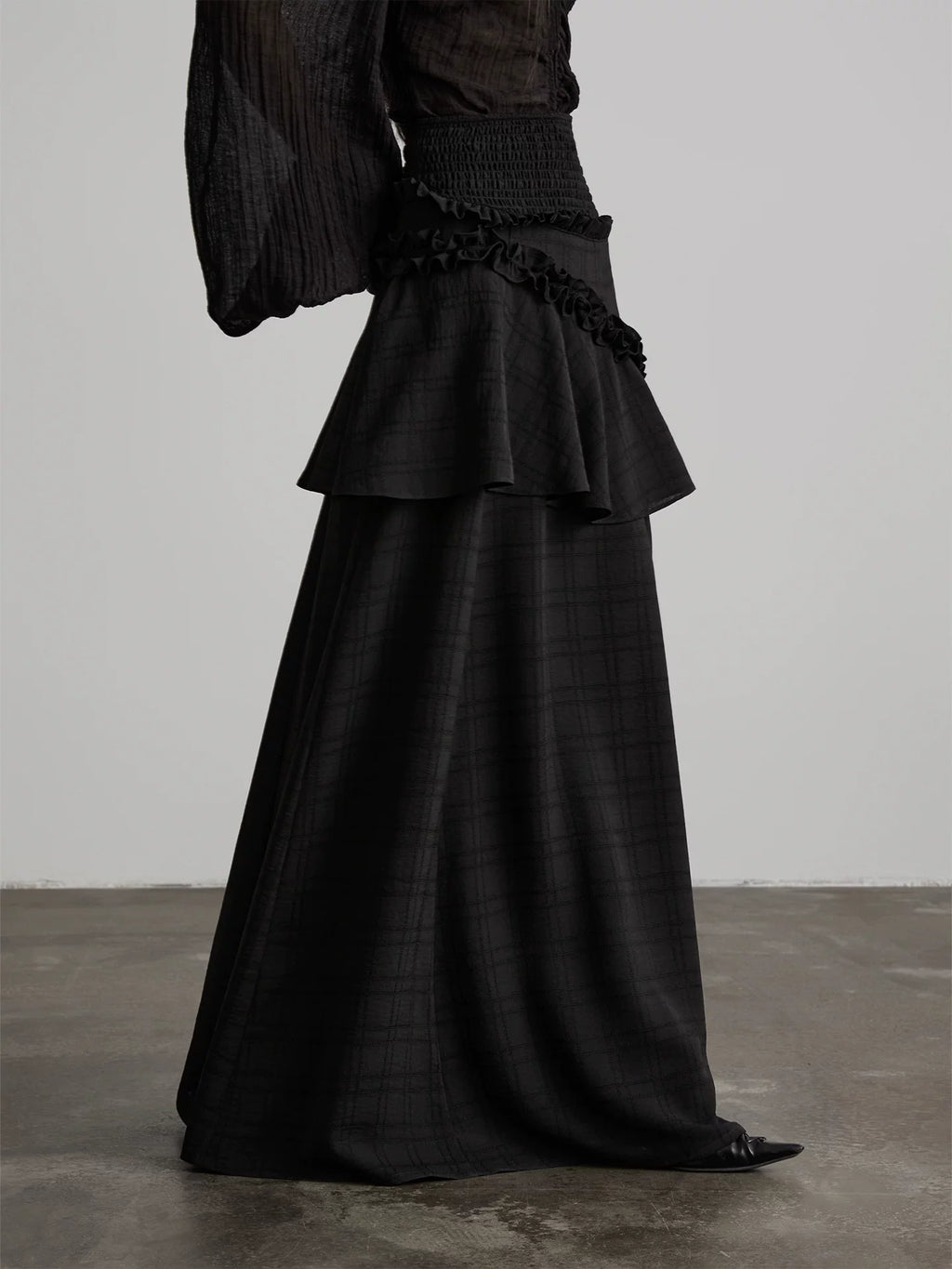 INDULGE Ruffle Edge Splicing Streamer Skirt