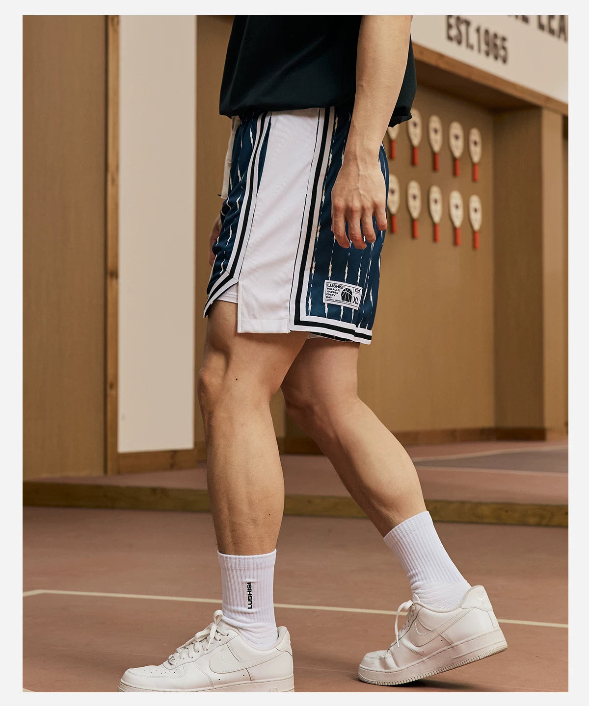 LUSHISI Mesh Contrasting Stitched Slacks