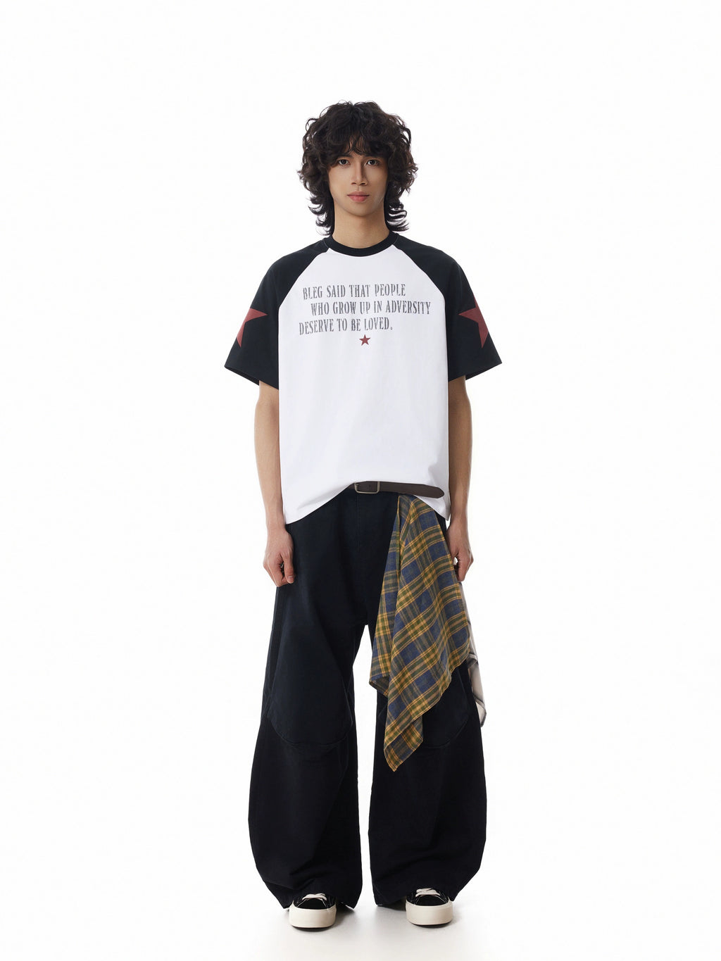 BTSG Red Star Slogan Splicing Rough Sleeve Tee