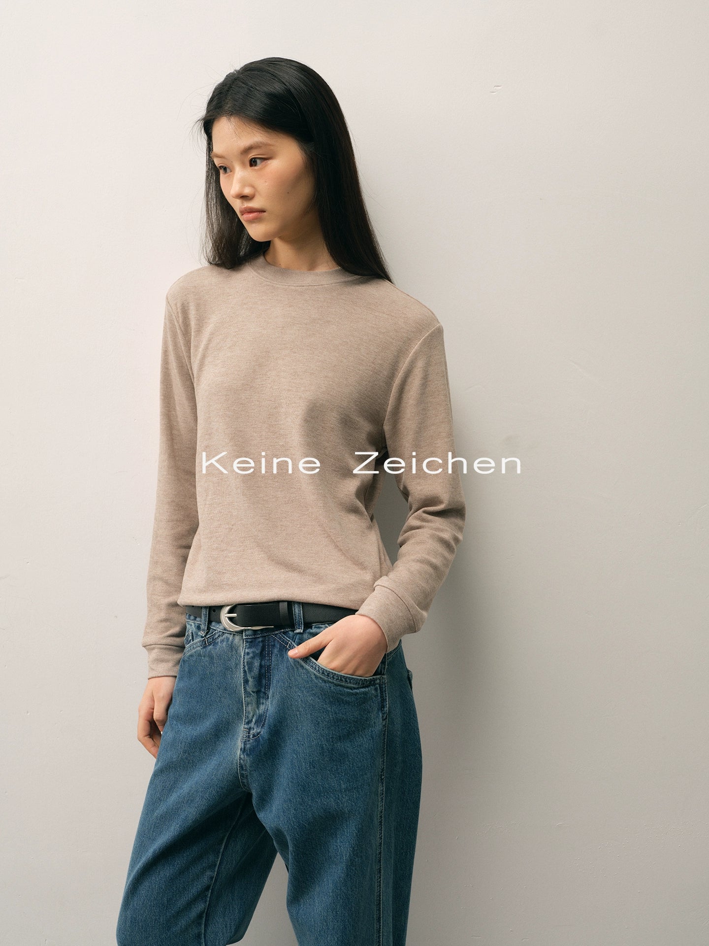 NO LOGO Round Neck Half Turtleneck Warm Long Sleeves