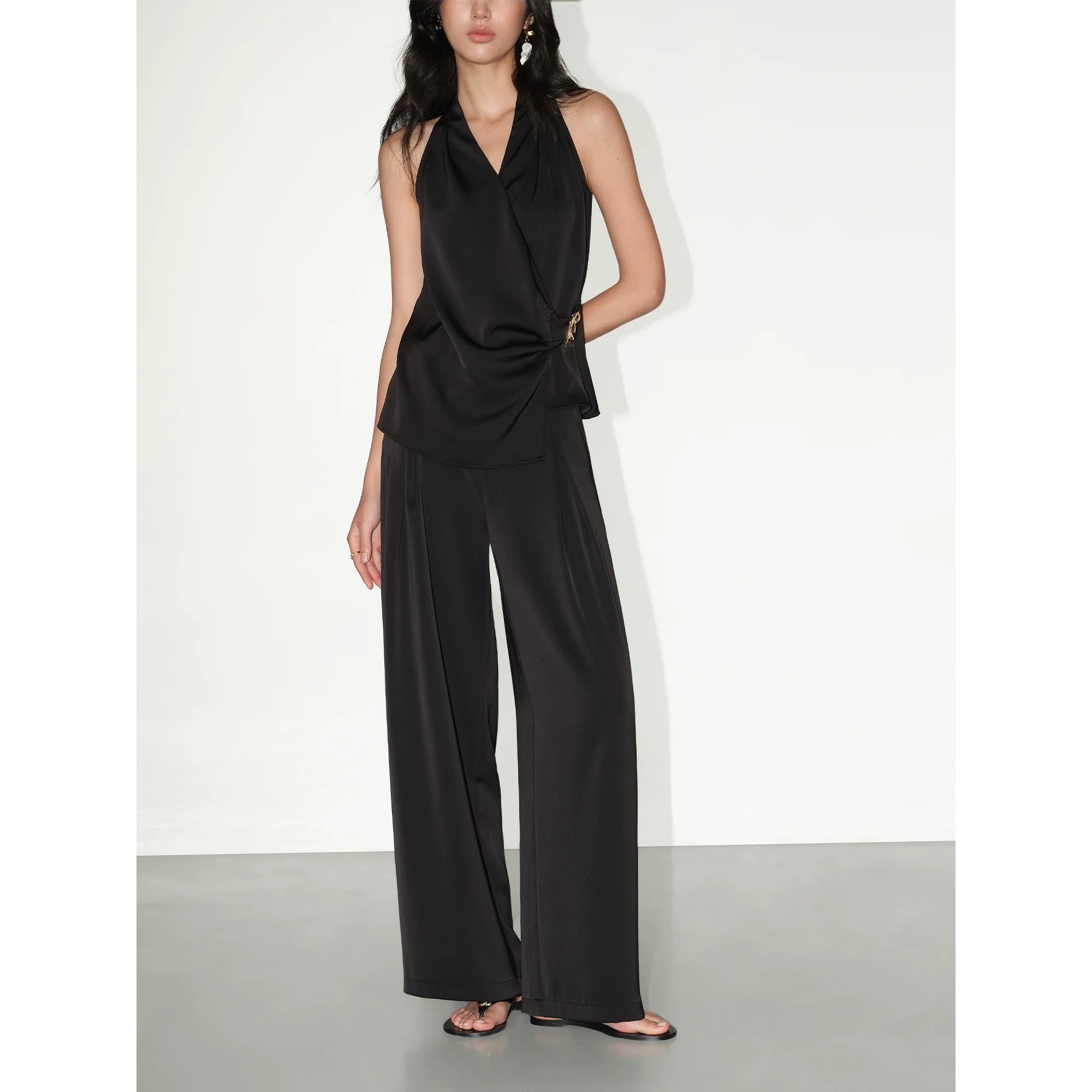 NEVA HU Pleated Satin V-neck Neck Vest Wide-leg Pants Set