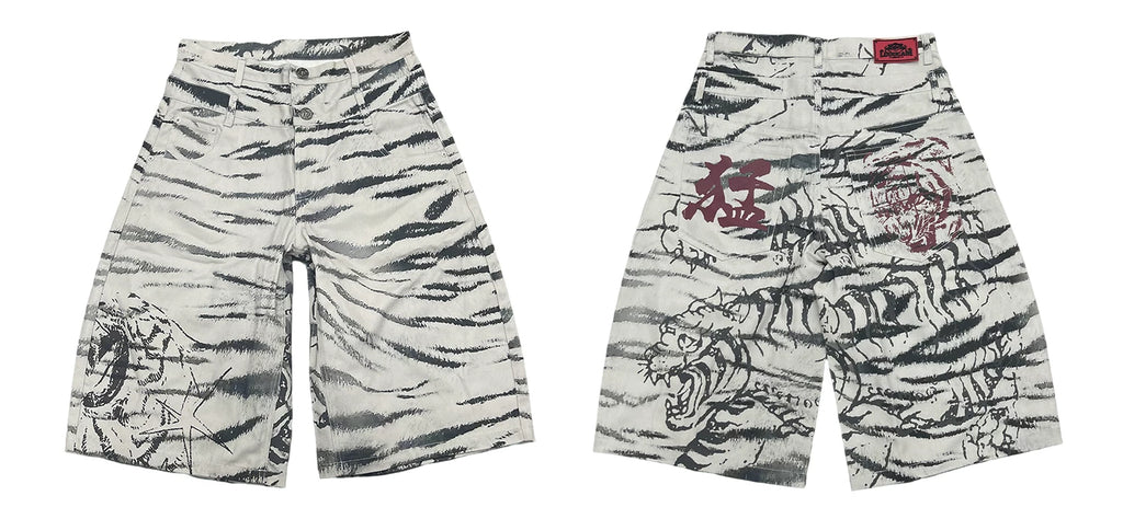 Luuucam Tiger Graffiti Print Seven-point Denim Shorts