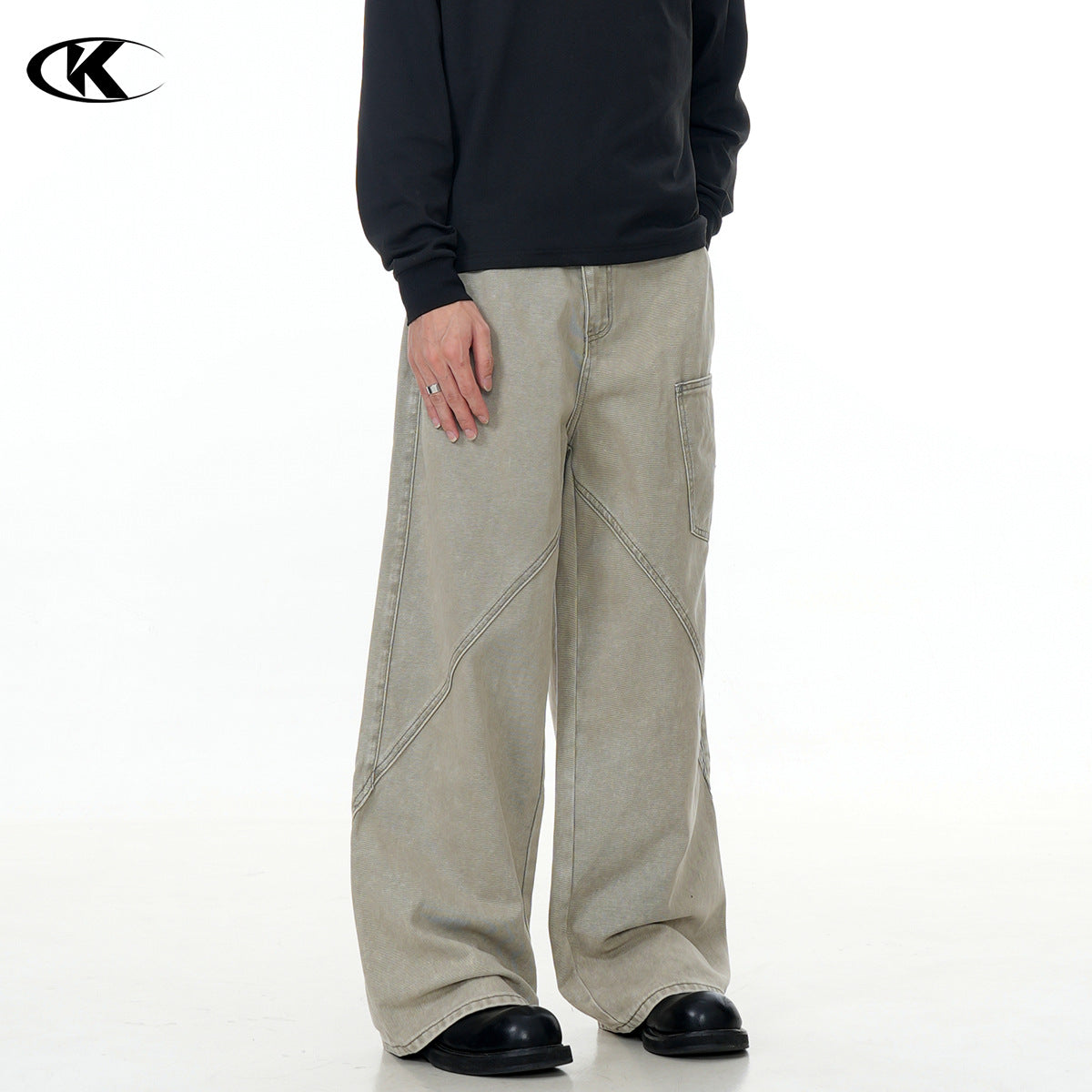 11KN deconstruction straight Pants