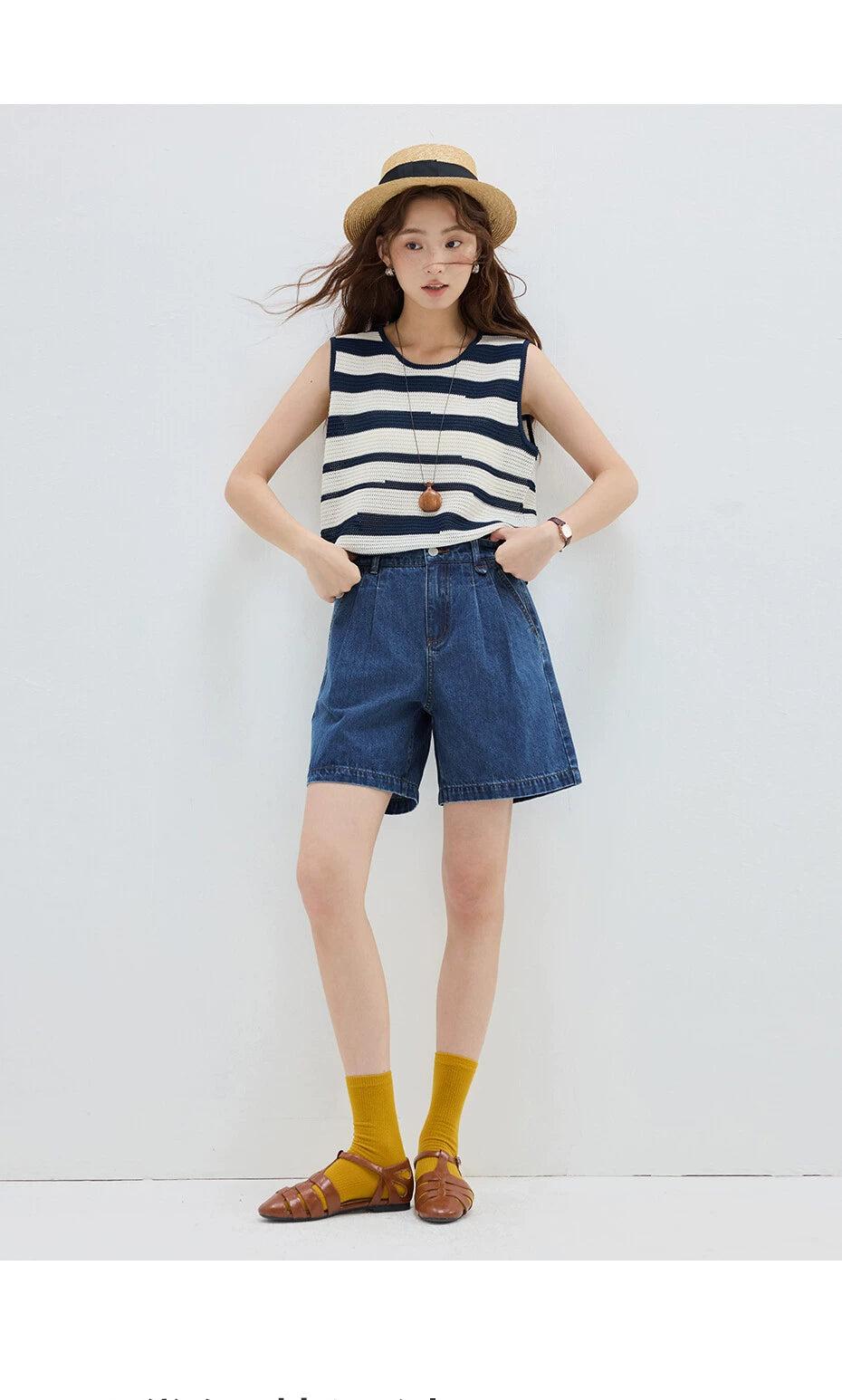 Giordano Embroidered Semi-elastic Waist Wide-leg Shorts