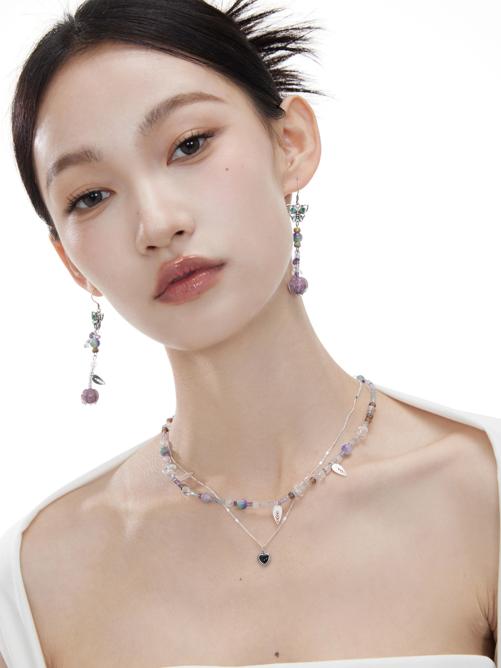 NO SOLUTION Niche Butterfly Earrings