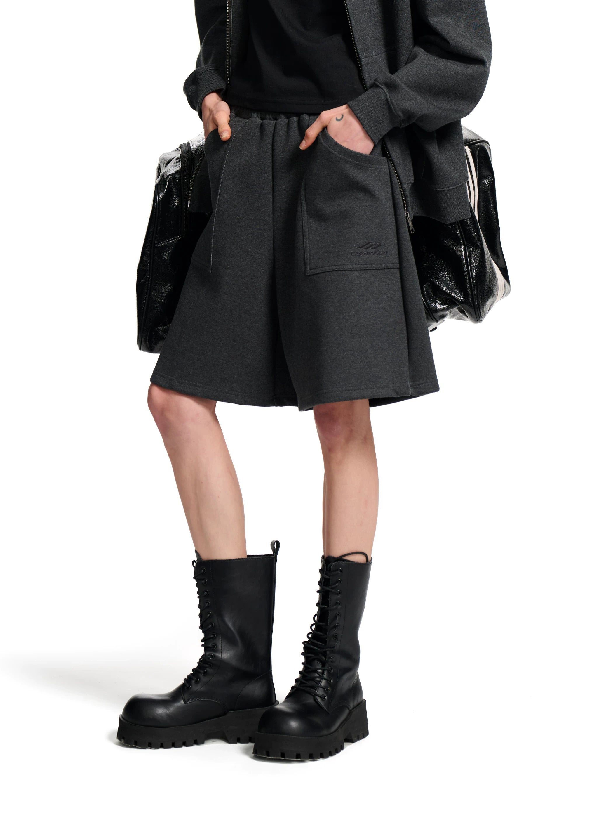 Loopsoon Casual Sports Style Loose Shorts