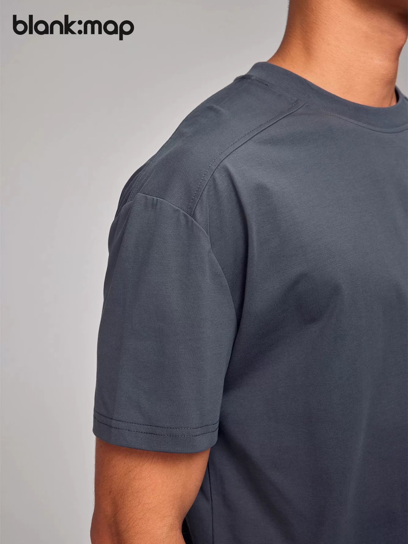 Blank Map Shoulder Cool Loose Tee