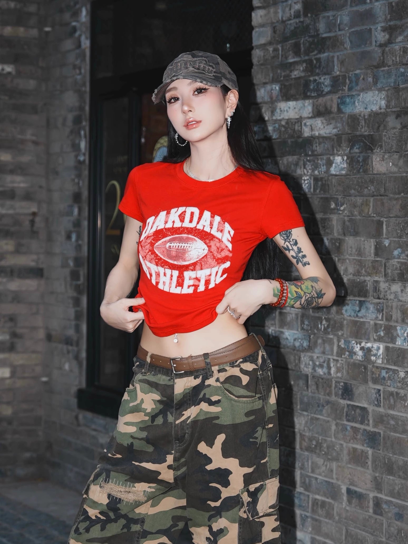 OOTC Sports Style Versatile and Thin Casual Tee