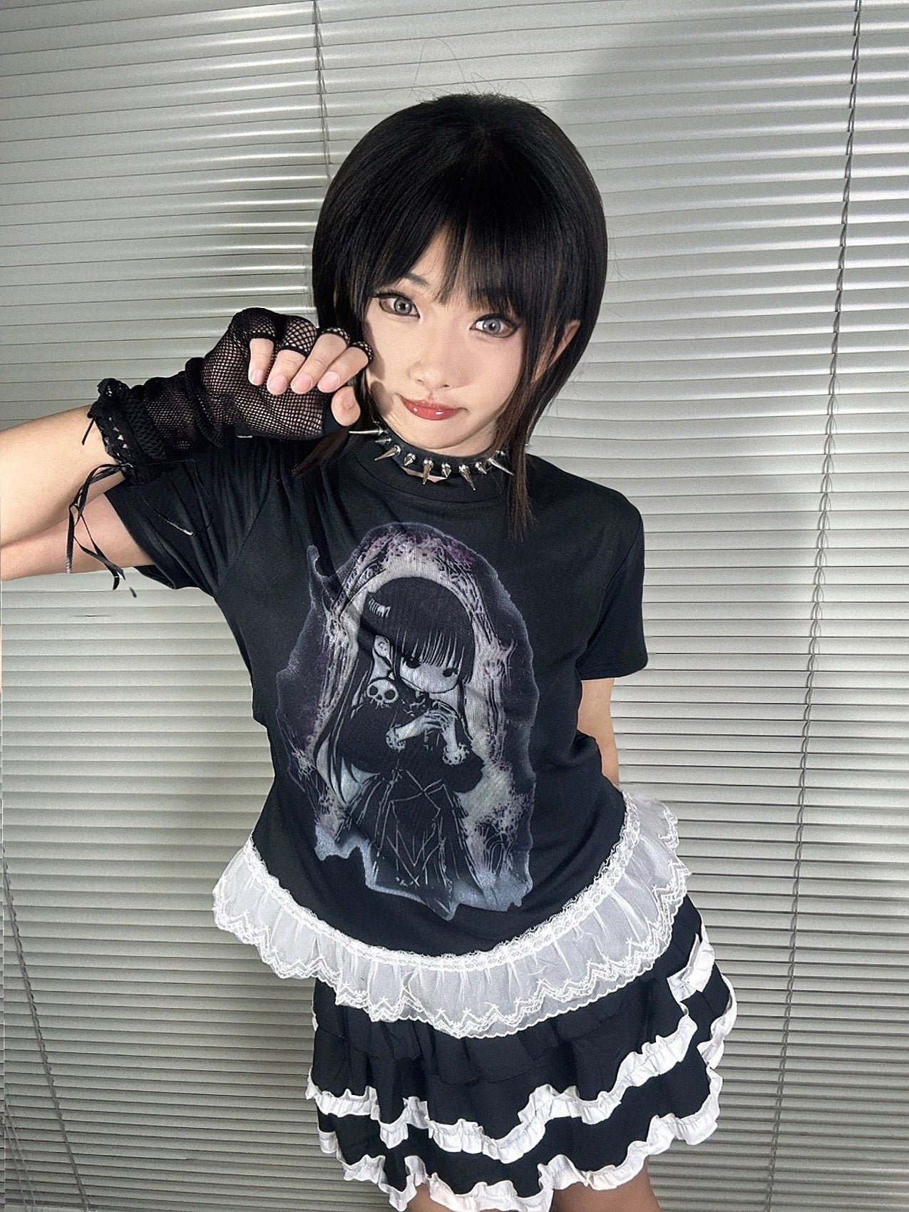 WEBBAR 2d Goth Black Lace Tee