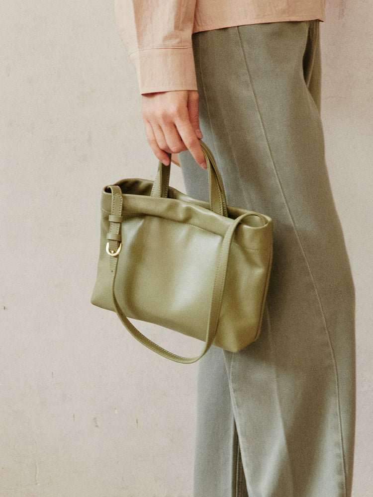 Avalea Lazy Wind One Shoulder Crossbody Bag