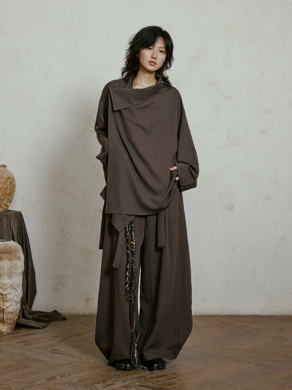 SUNYVONNE Diagonal Placket One-neck Shirt Zen Waist Lace-up Top