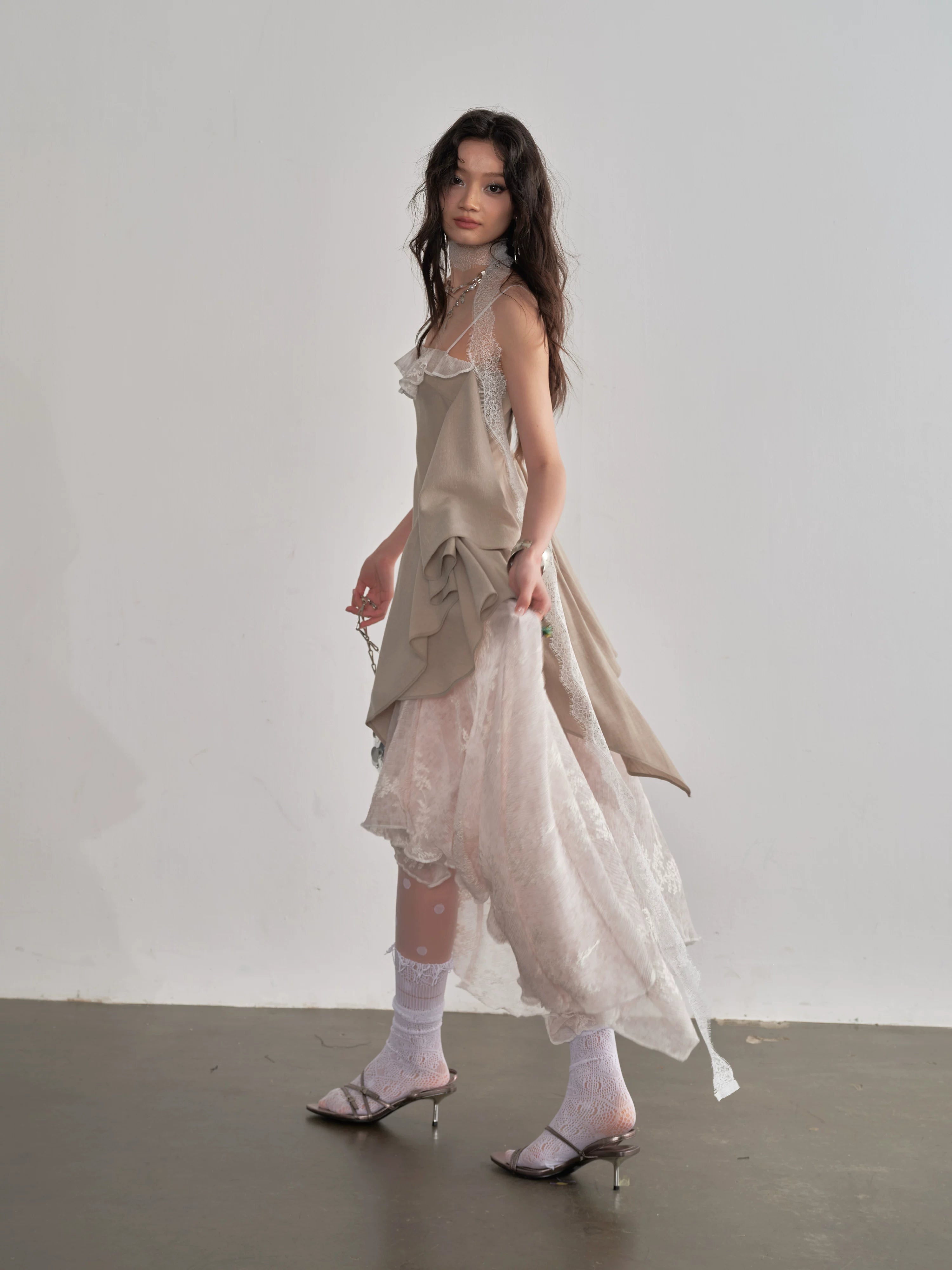 JNYLON Irregular Embroidery Splicing Layered Suspender Skirt