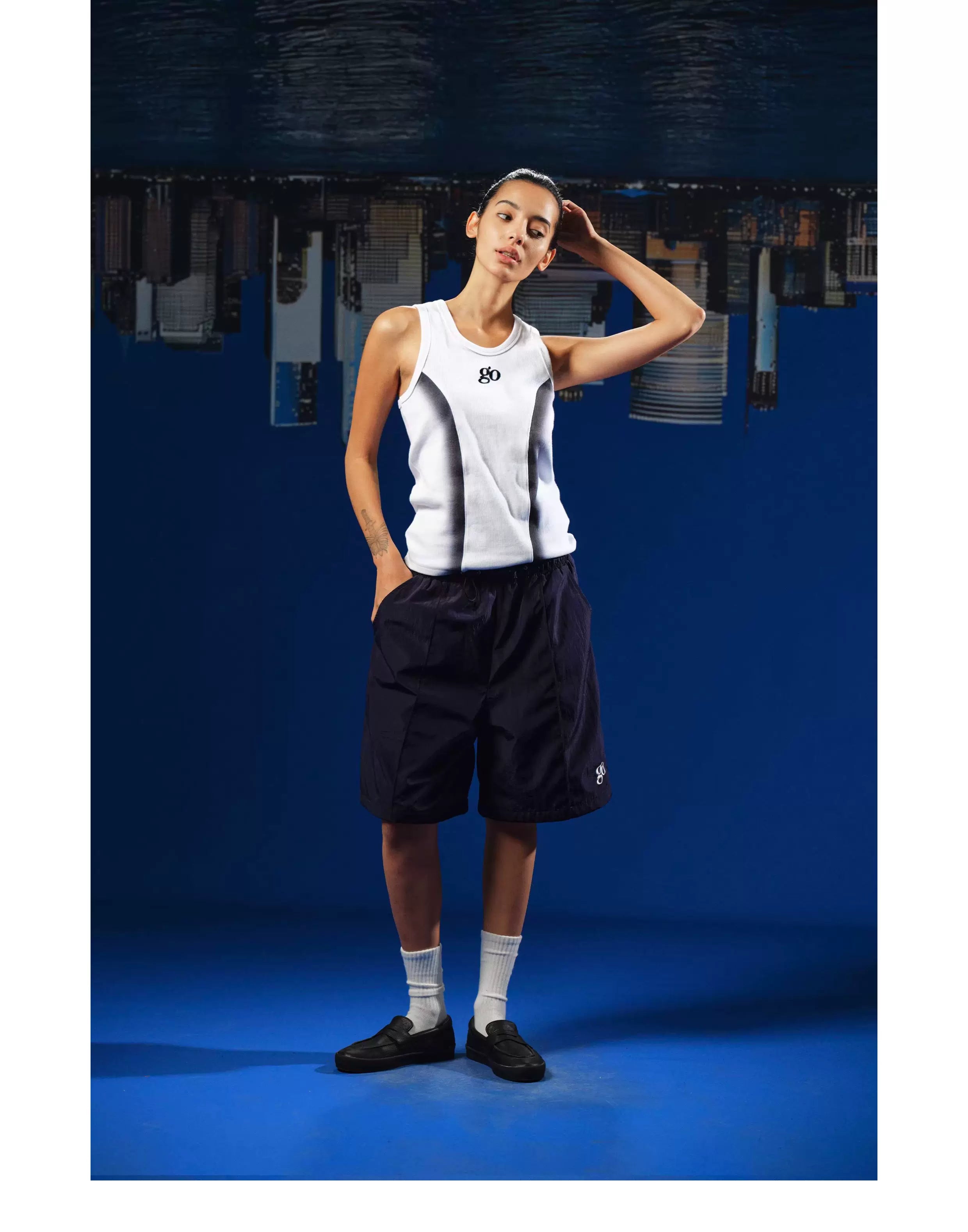 WebSurfGroup Gradient Thread Stretch Vest