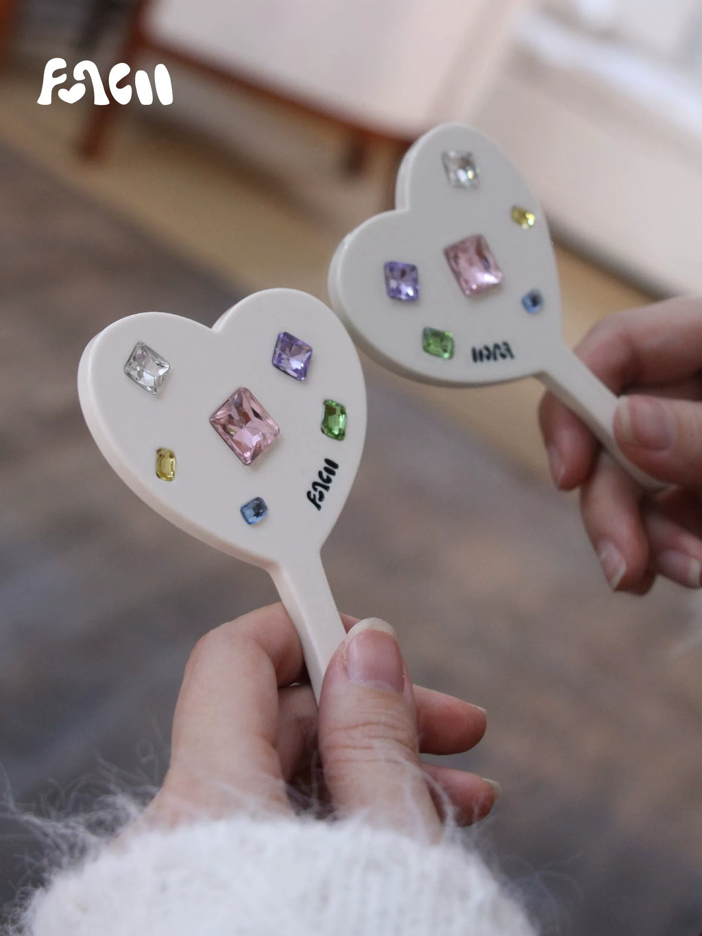 FUNCOO Love Drill Handheld Makeup Mini Mirror