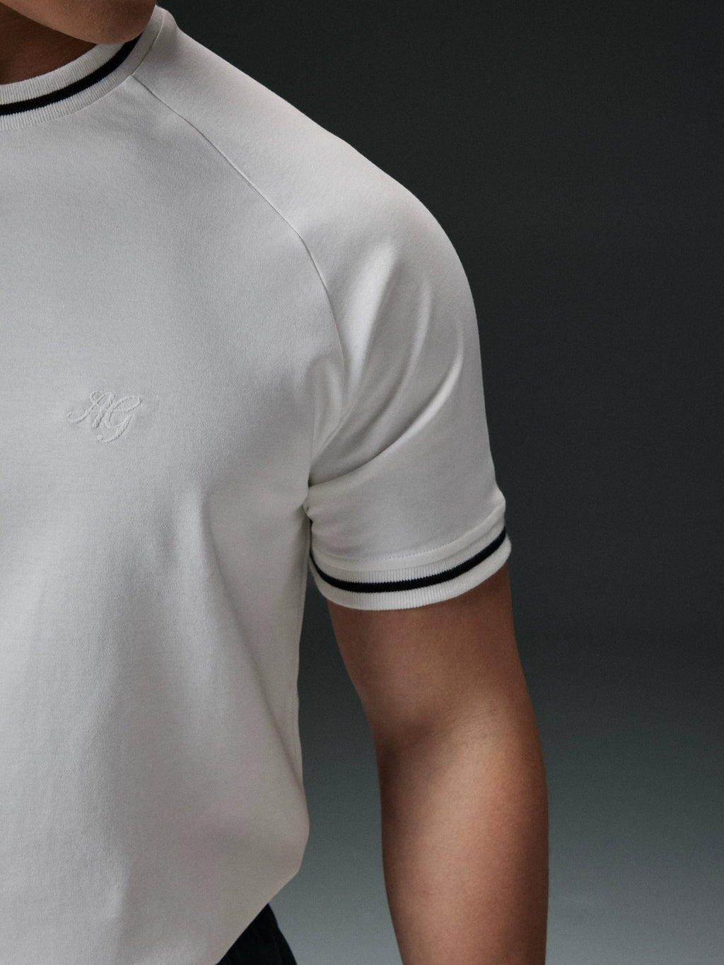 AFTERGLOW Splicing Casual Versatile TEE