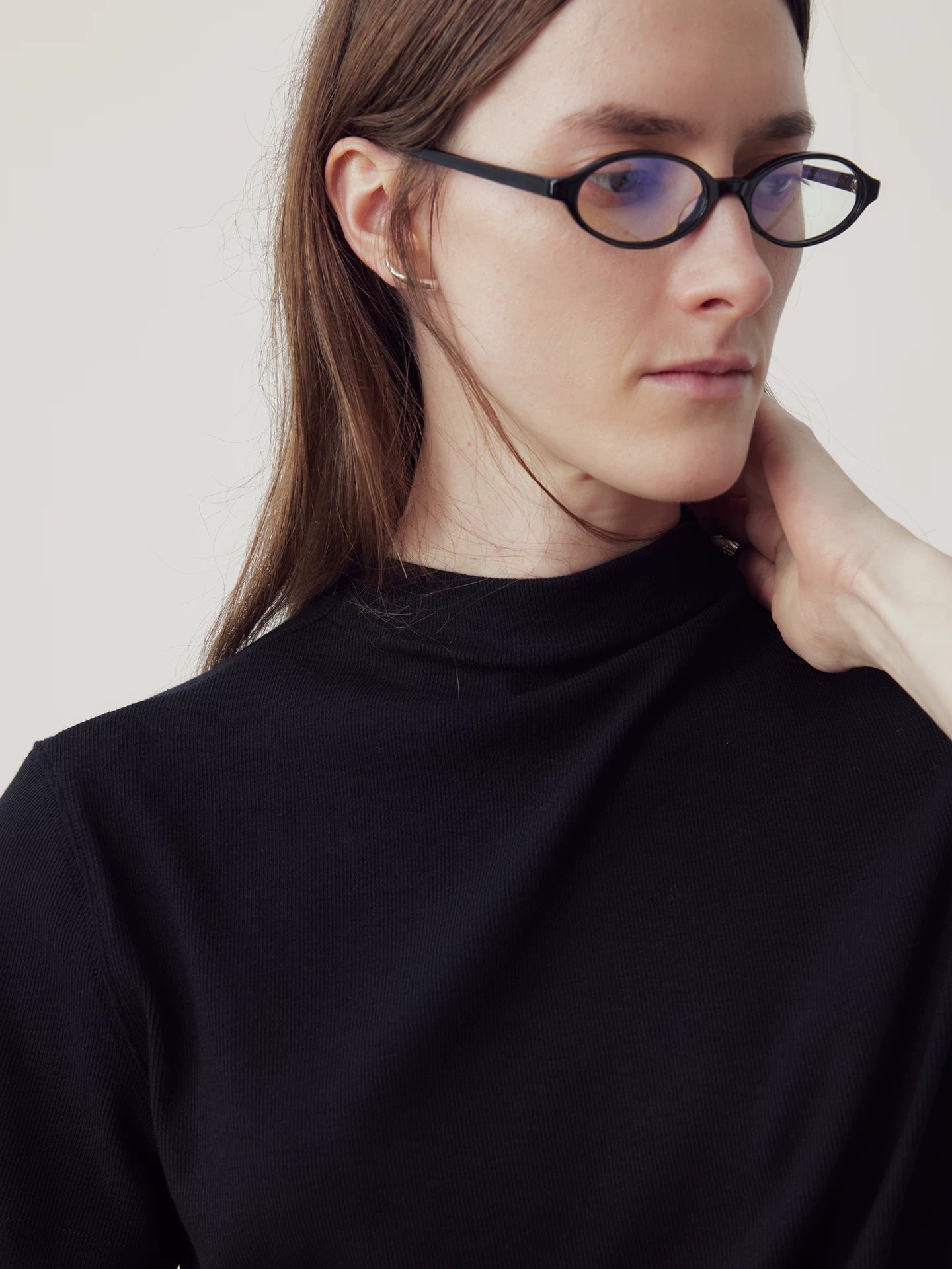 COLN Front Shoulder Breathable Pinstriped Half Turtleneck Tee