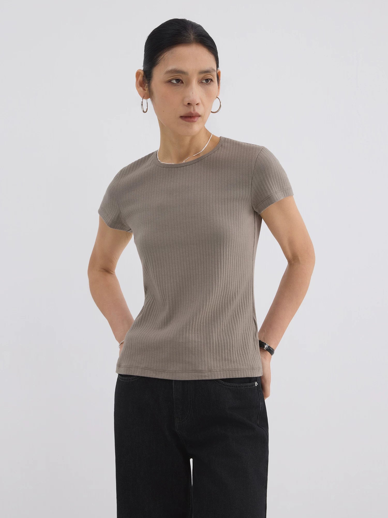 Sameuoo Front Shoulder Slim Fit Small Neckline Sports Tee