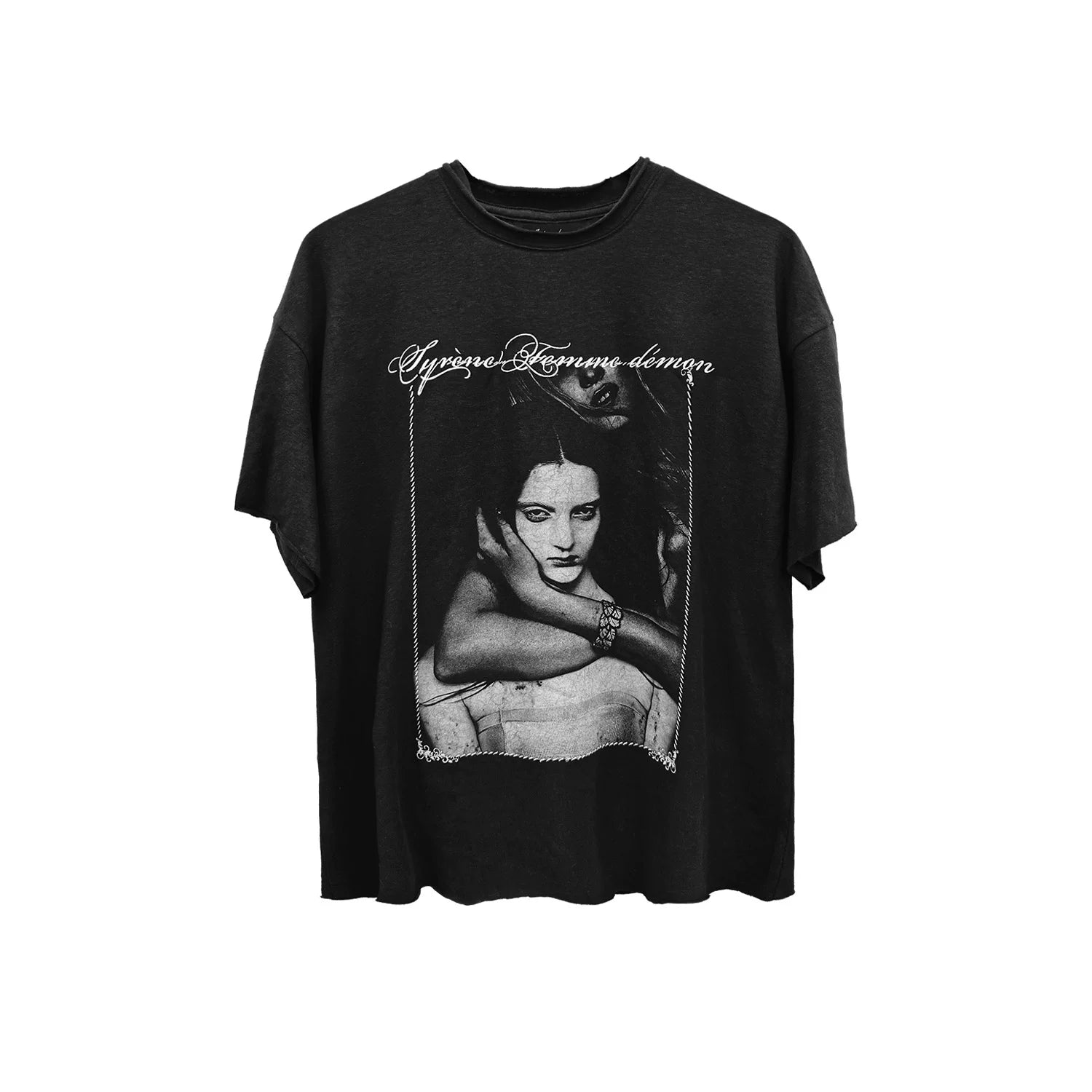 WANNA LAB Embroidery Loose Casual Tee