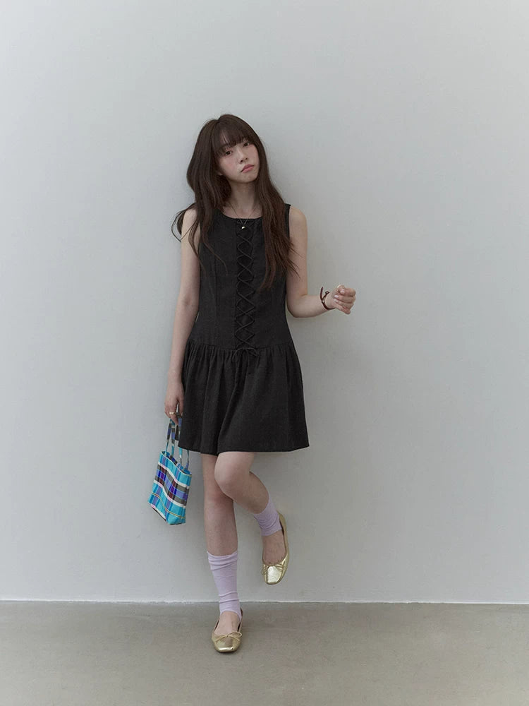 VOOE Drawstring Pleated Dress