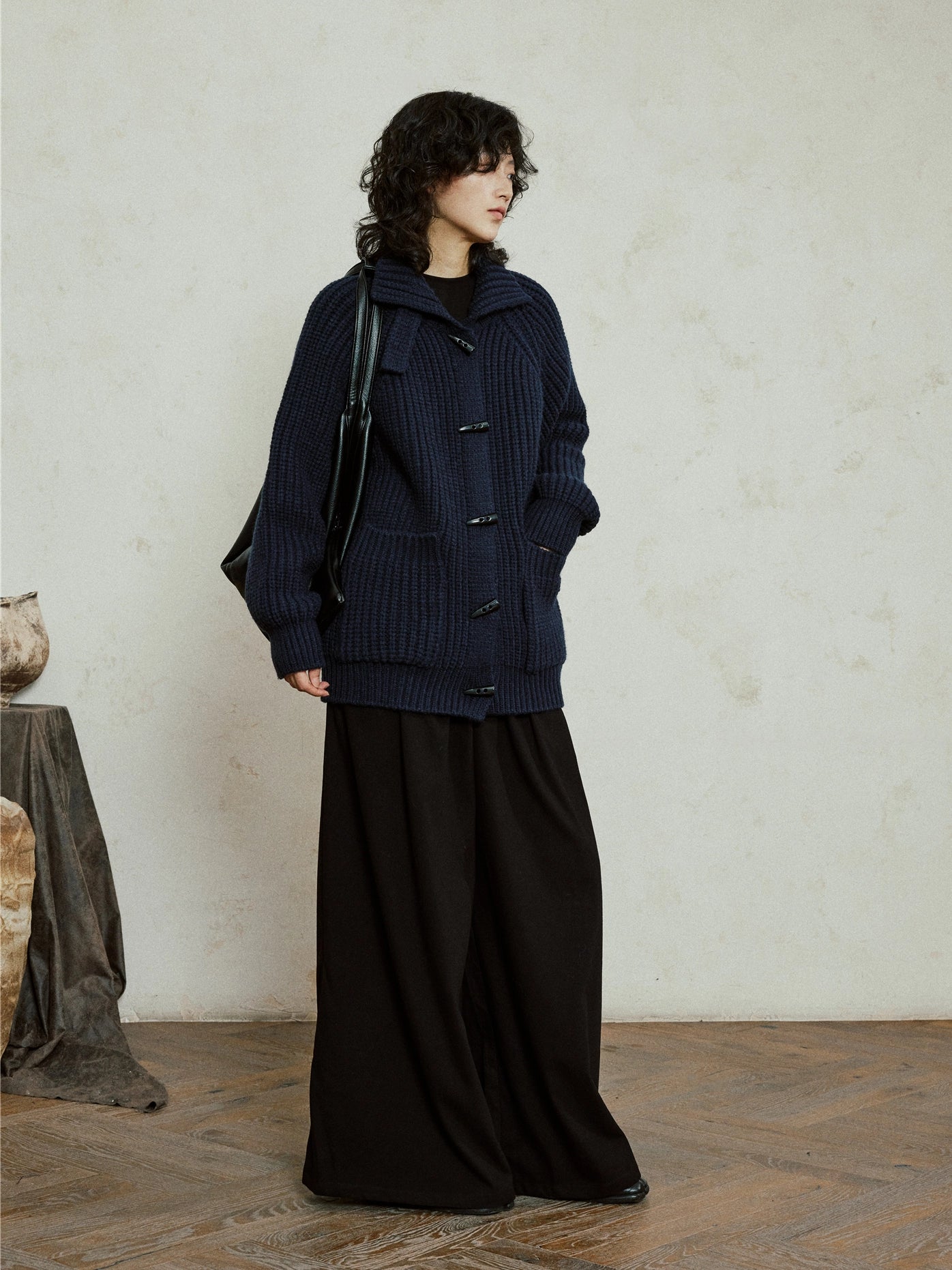 SUNYVONN Horn Buckle Stand-up Neck Knitted Cardigan