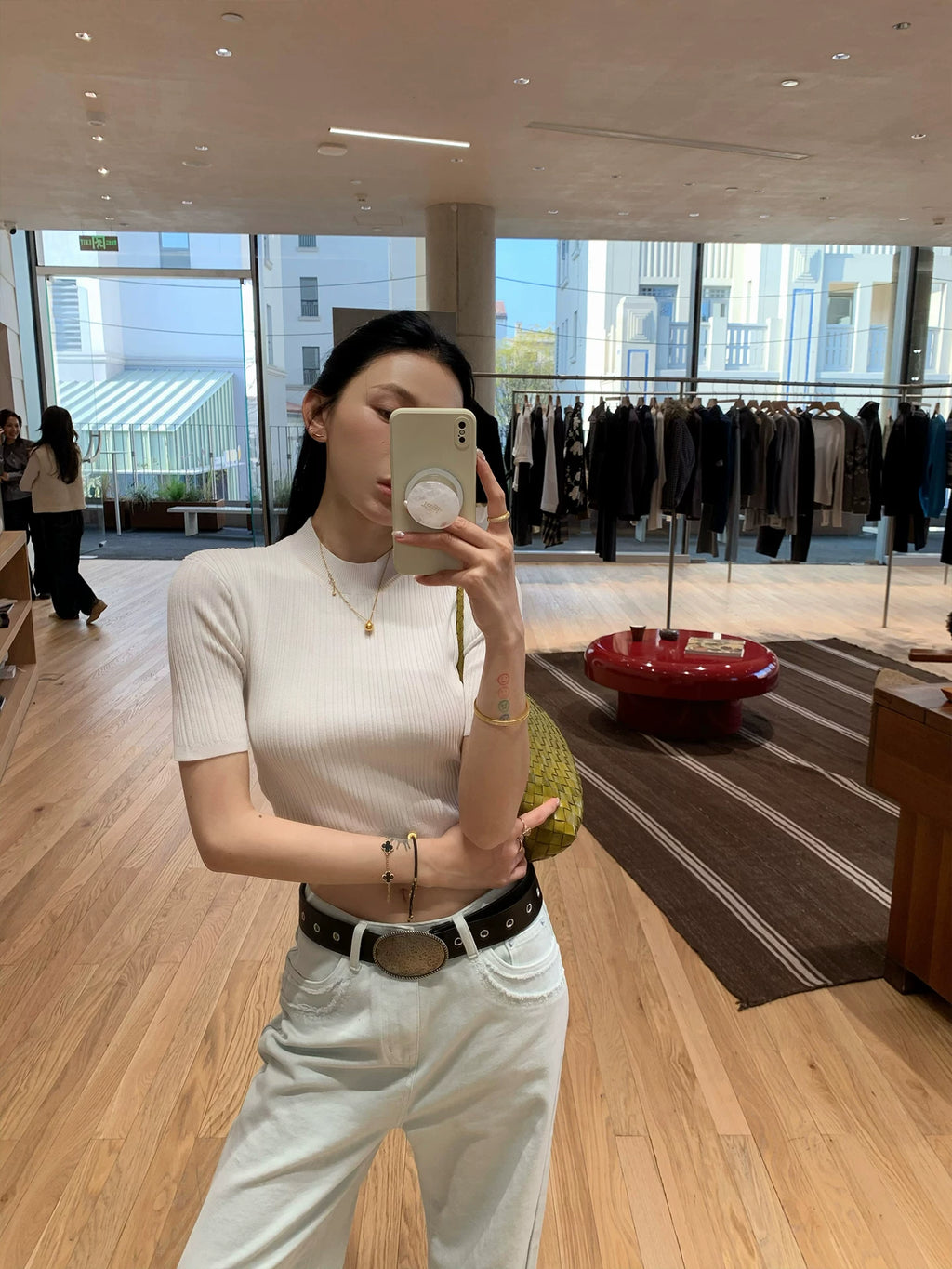 YOUNG KYLIN Short Versatile Knitted Tee