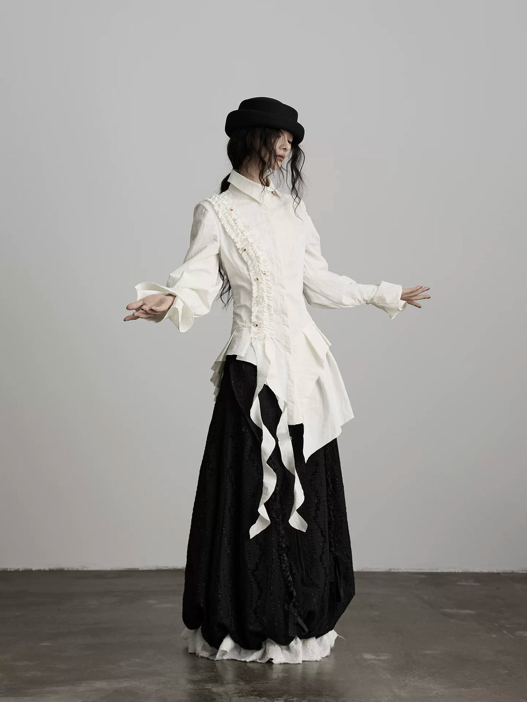 INDULGE Asymmetrical Waist Long-sleeved Shirt