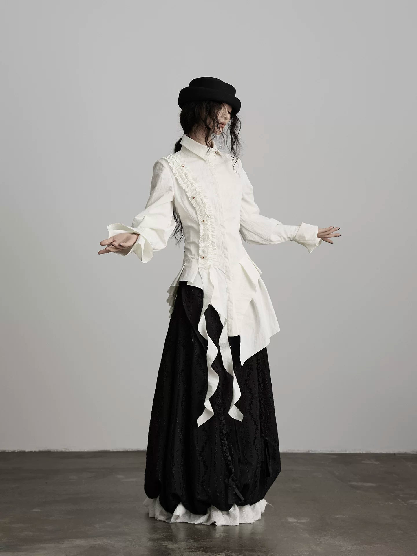 INDULGE Asymmetrical Waist Long-sleeved Shirt