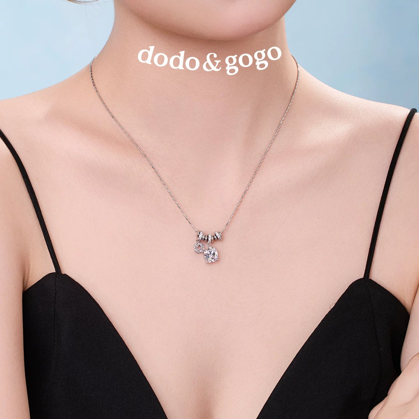 DODOGOGO Streamer Entanglement Necklace
