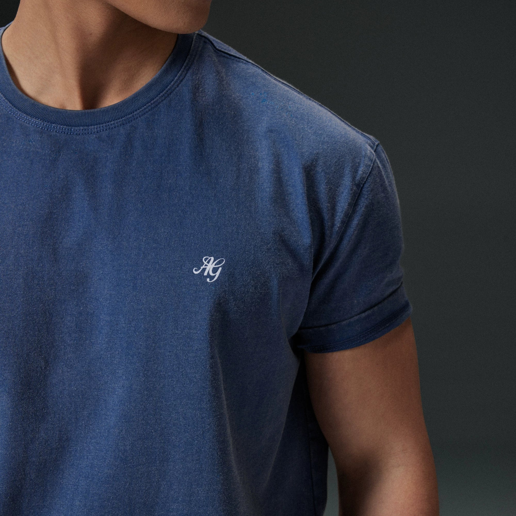 AFTERGLOW Shoulder Slim Tee