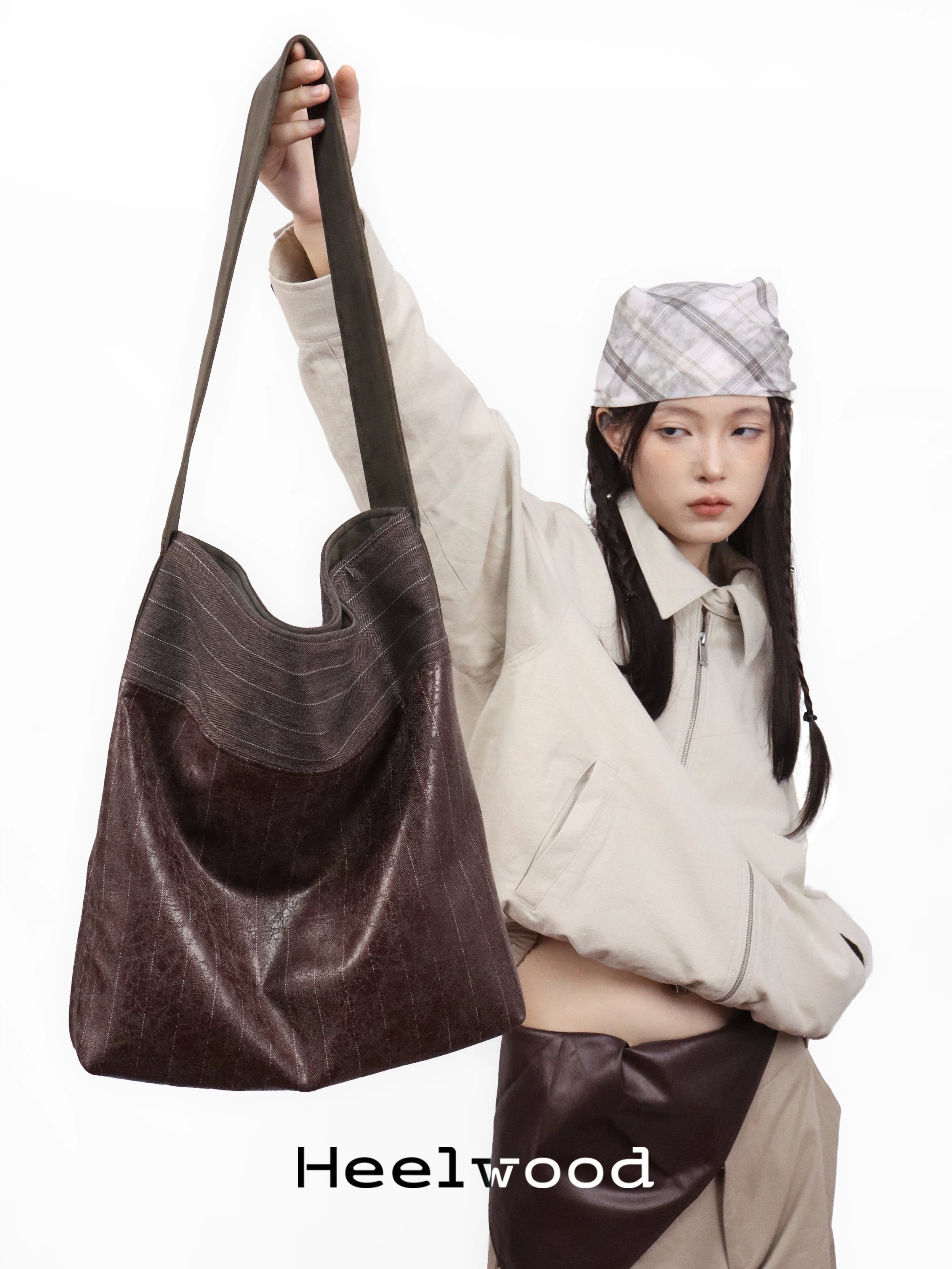 Heelwood New Chinese Bucket Shoulder Bag