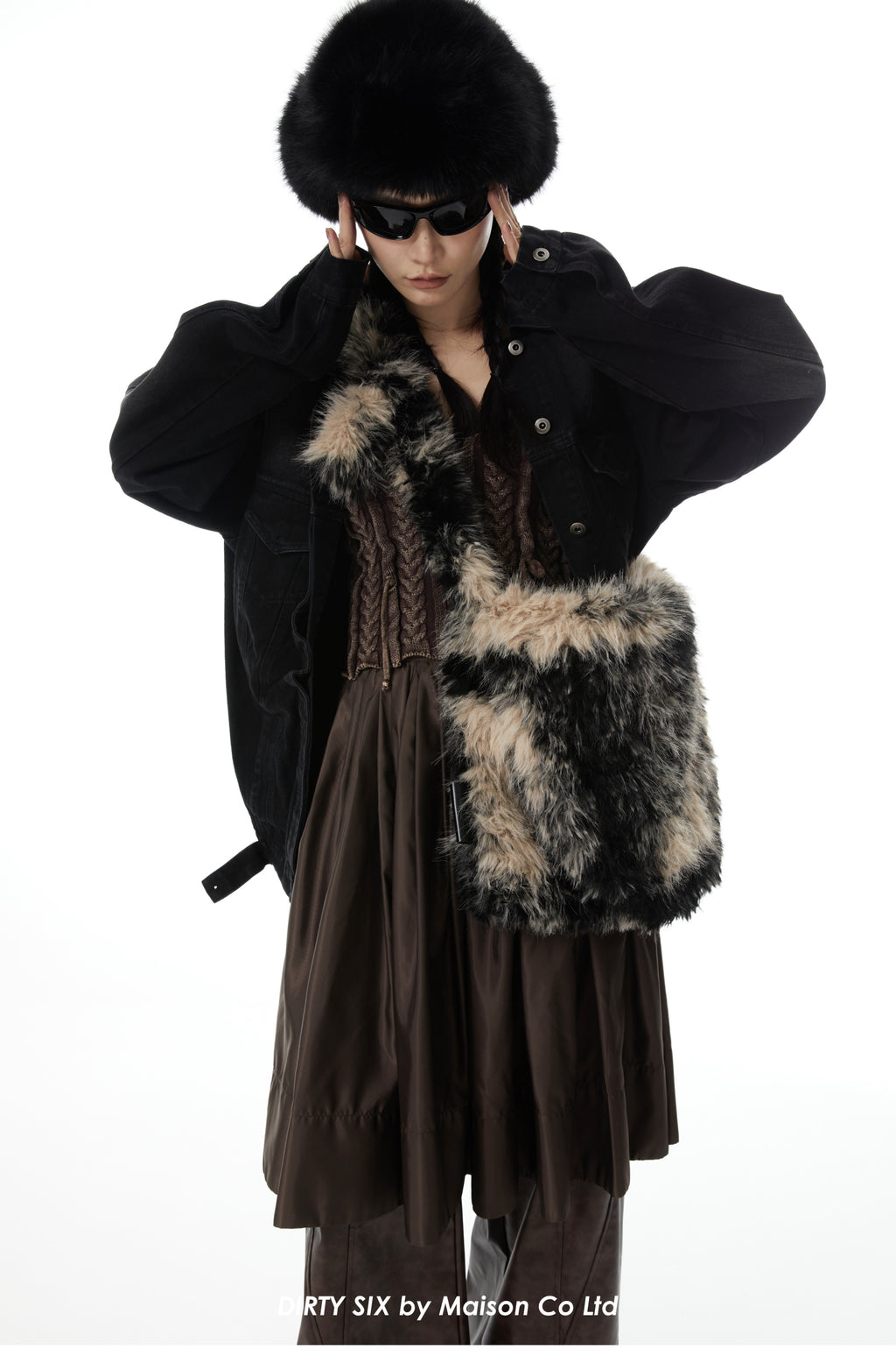 DirtySix "An Oat Cow" Wandering Wind Large Hairy Bag