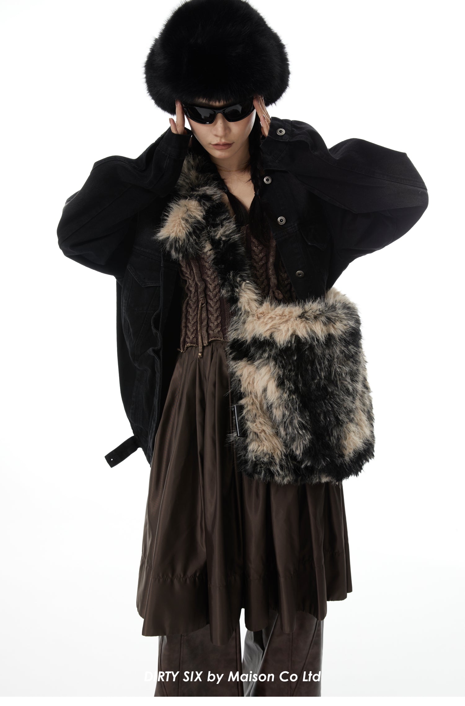 DirtySix "An Oat Cow" Wandering Wind Large Hairy Bag