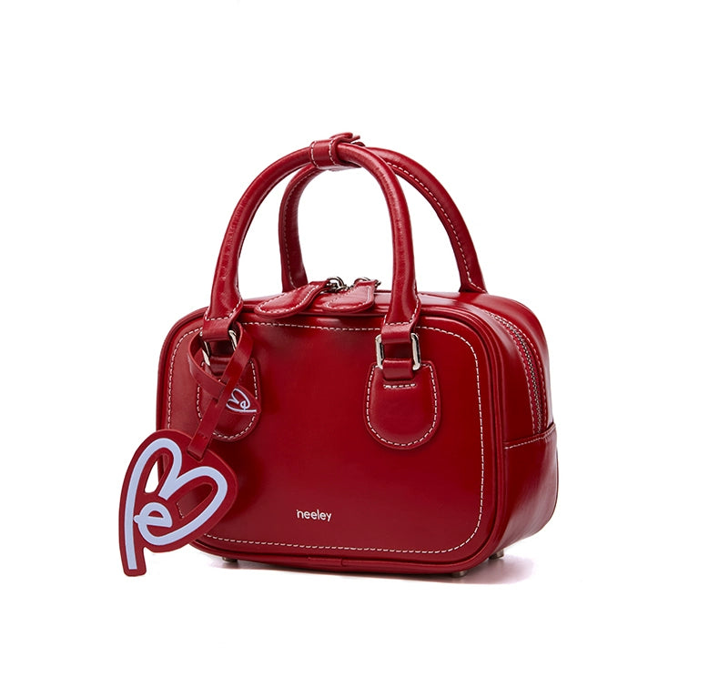 Neeley Leather Versatile Messenger Bag