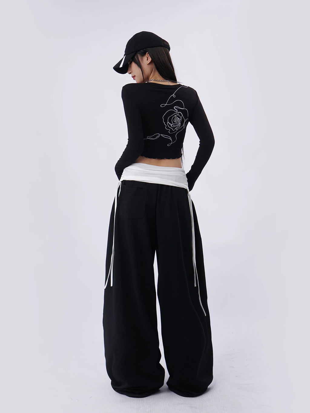 SAMUSAN Casual Rose Embroidered Sports Suit